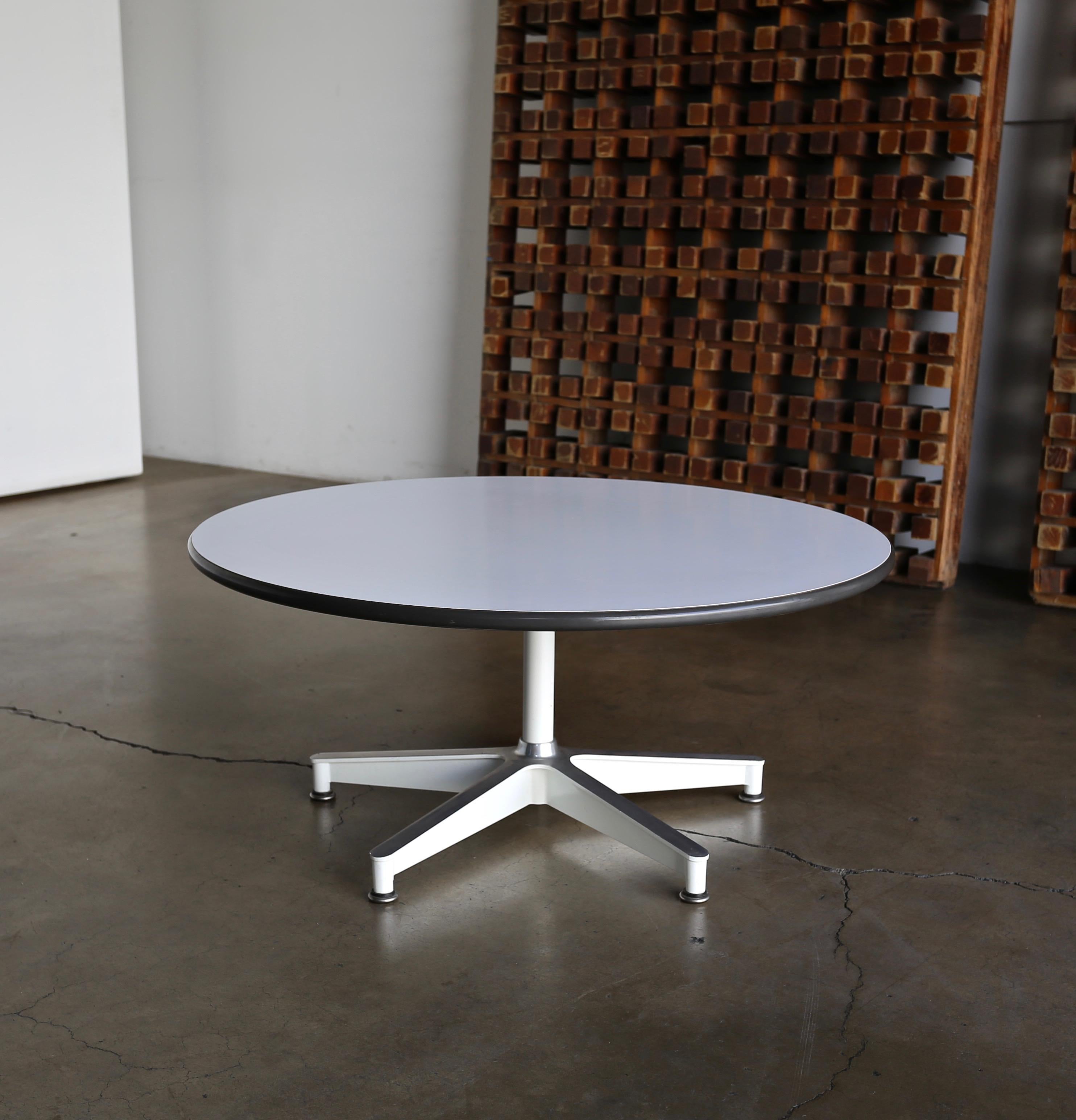 Charles Eames coffee table or side table for Herman Miller circa 1960.