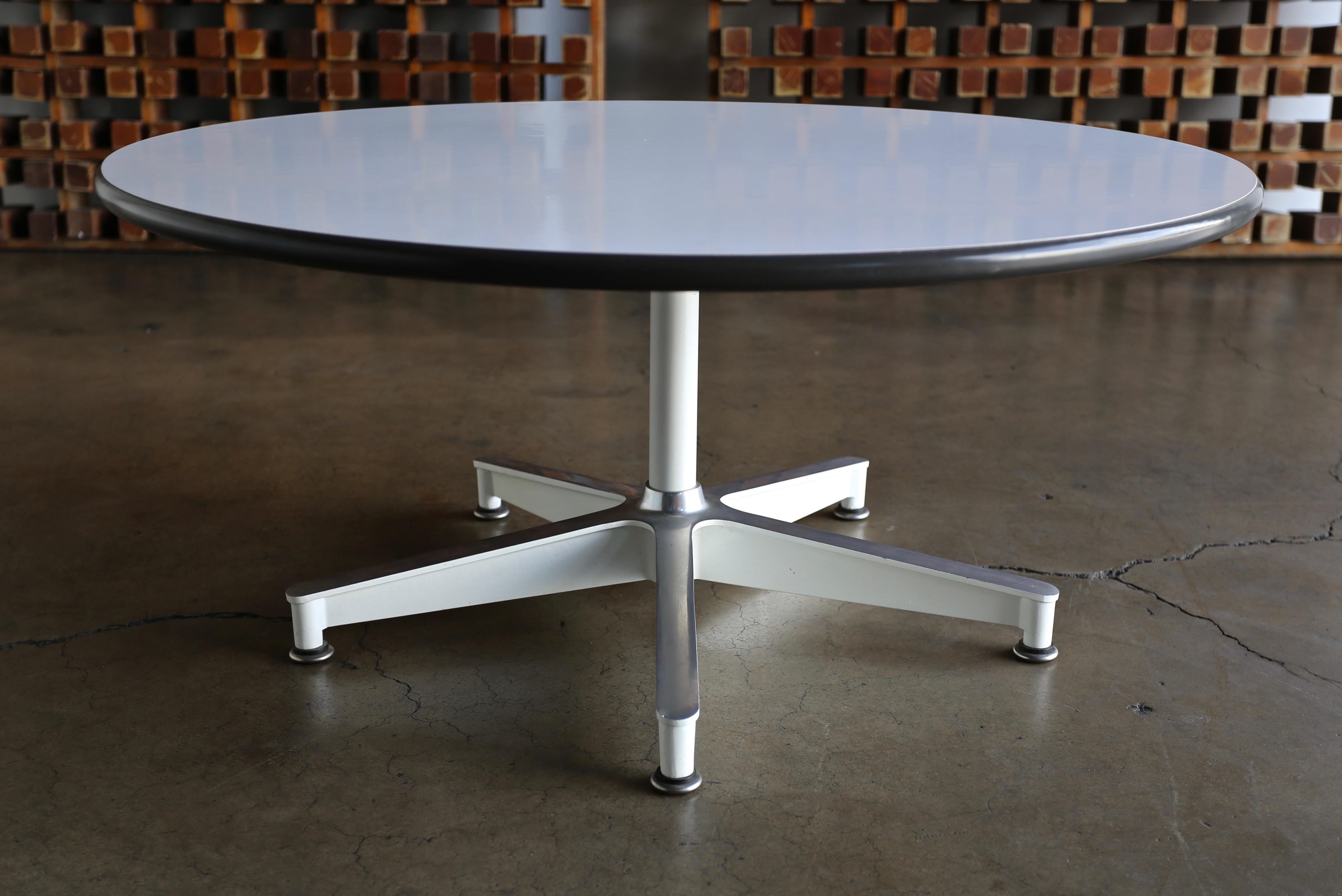 Mid-Century Modern Charles Eames Coffee Table for Herman Miller, circa 1960 