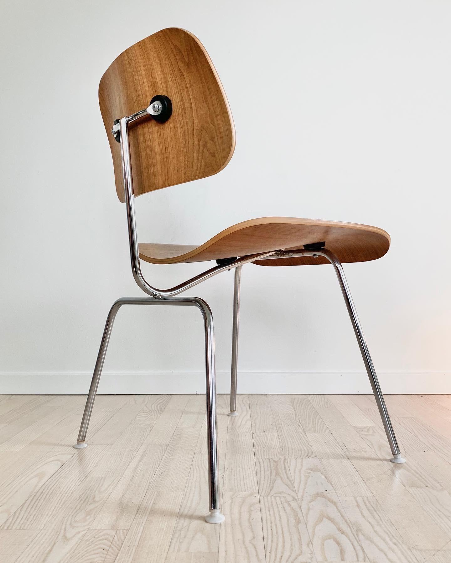 Walnut Charles Eames DCM Wallnut Chair by Herman Miller For Sale