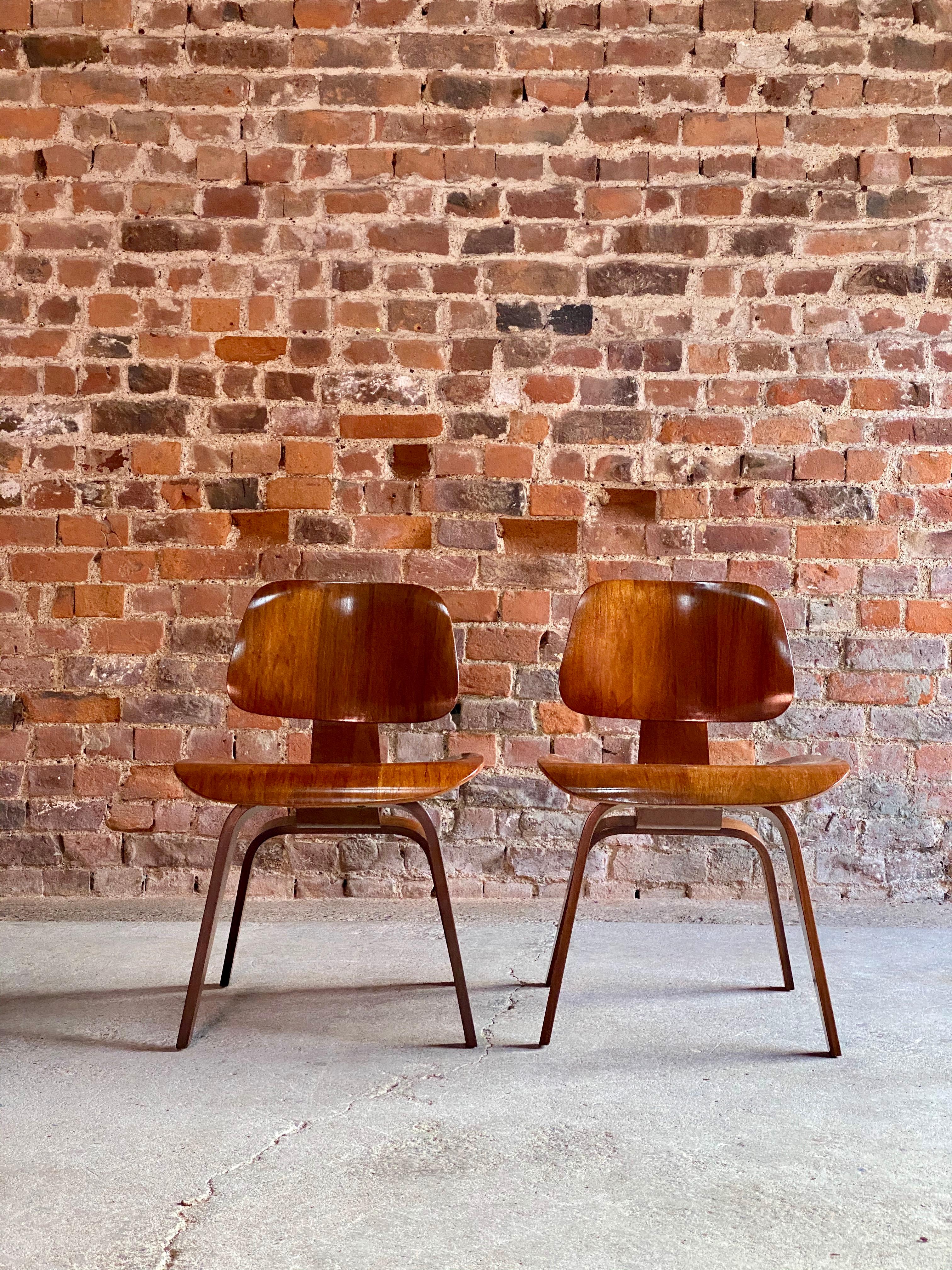 Charles Eames DCW Dining Chairs by Herman Miller, circa 1950 2