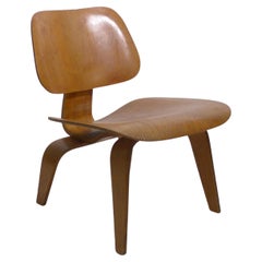 Charles Eames, early original LCW chair, ash plywood, Evans production, 1948