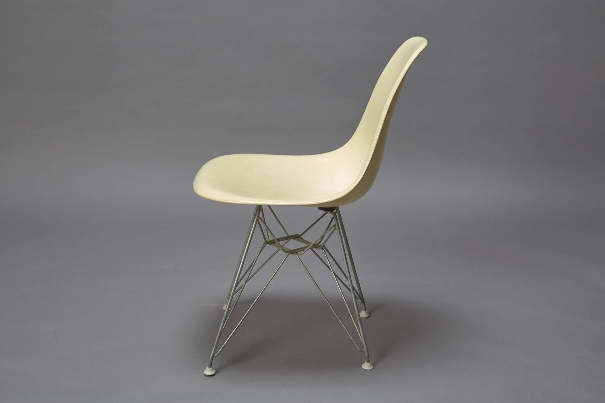 eiffel base shell chair