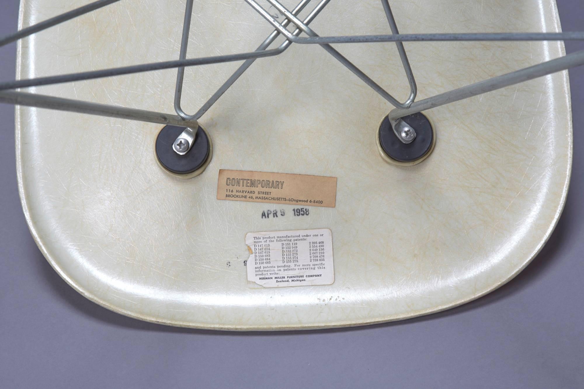 American Charles Eames Fiberglass Shell Chair for Herman Miller with Original Eiffel Base
