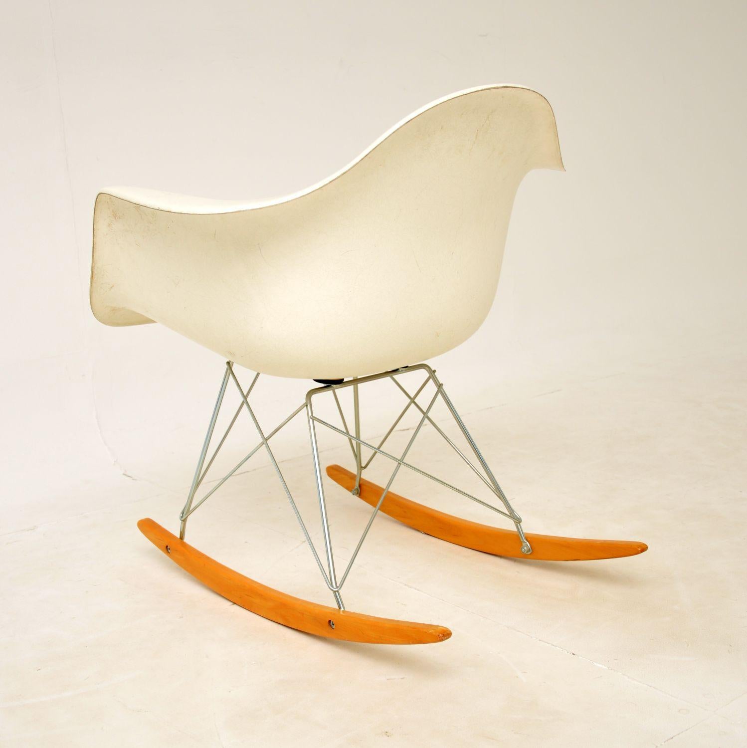 American Charles Eames Fibreglass Rocking Chair by Modernica