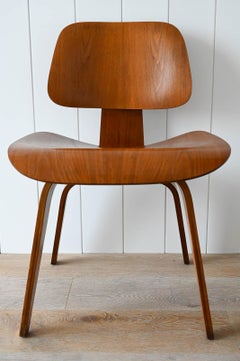 Charles Eames for Herman Miller 1st Generation Early Walnut DCW, ca. 1950