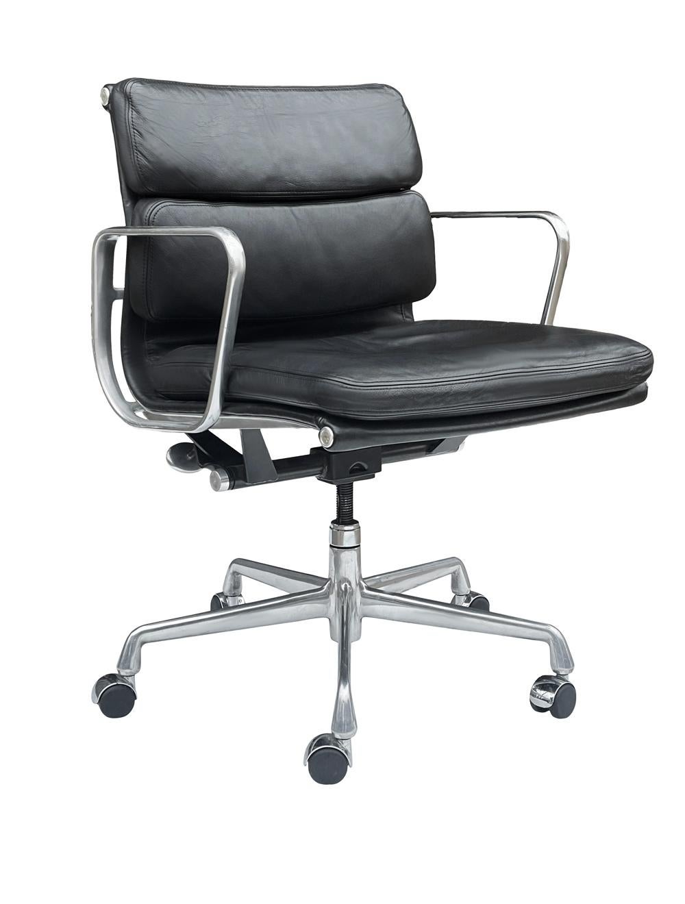 American Charles Eames for Herman Miller Aluminum Group Office Chair in Black Leather