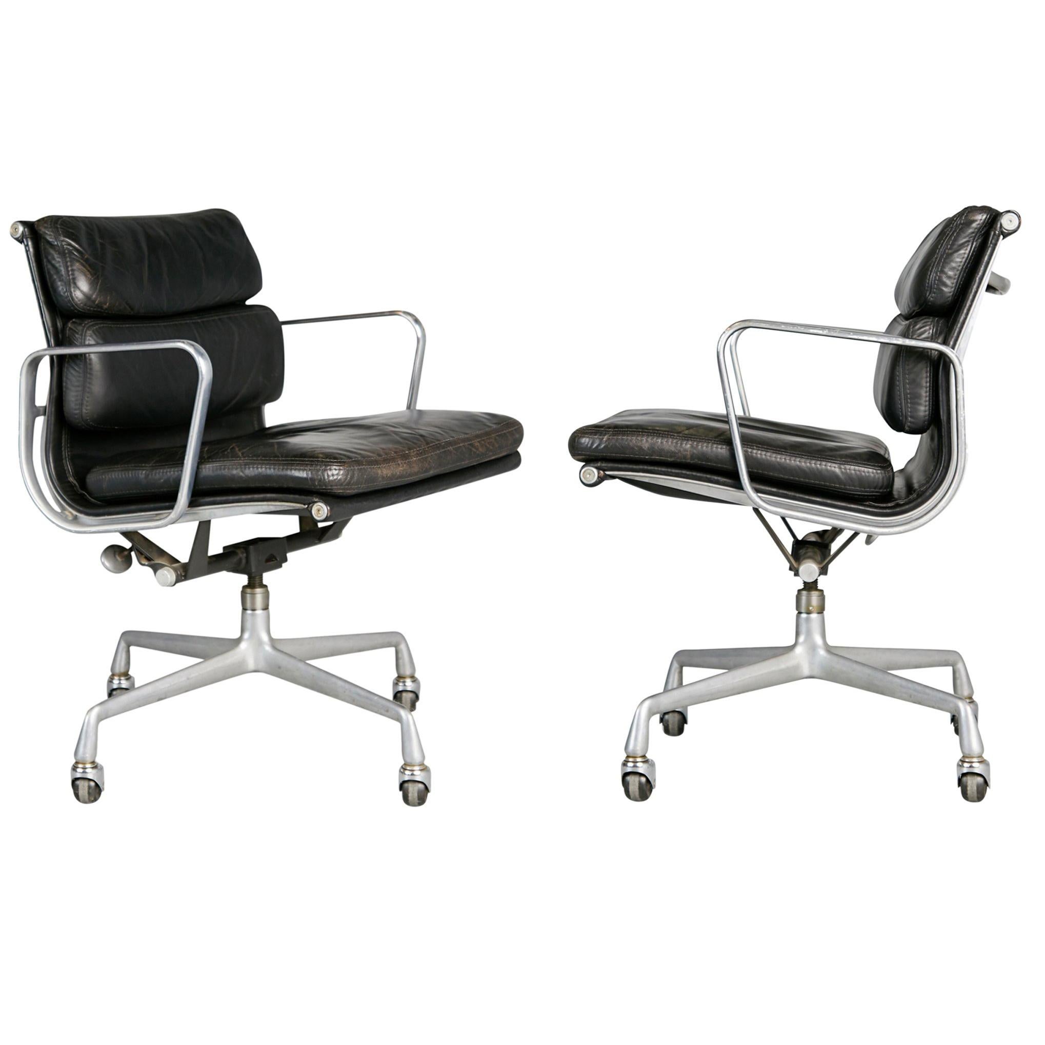 Charles Eames for Herman Miller Black Soft Pad Management Chairs, circa 1980