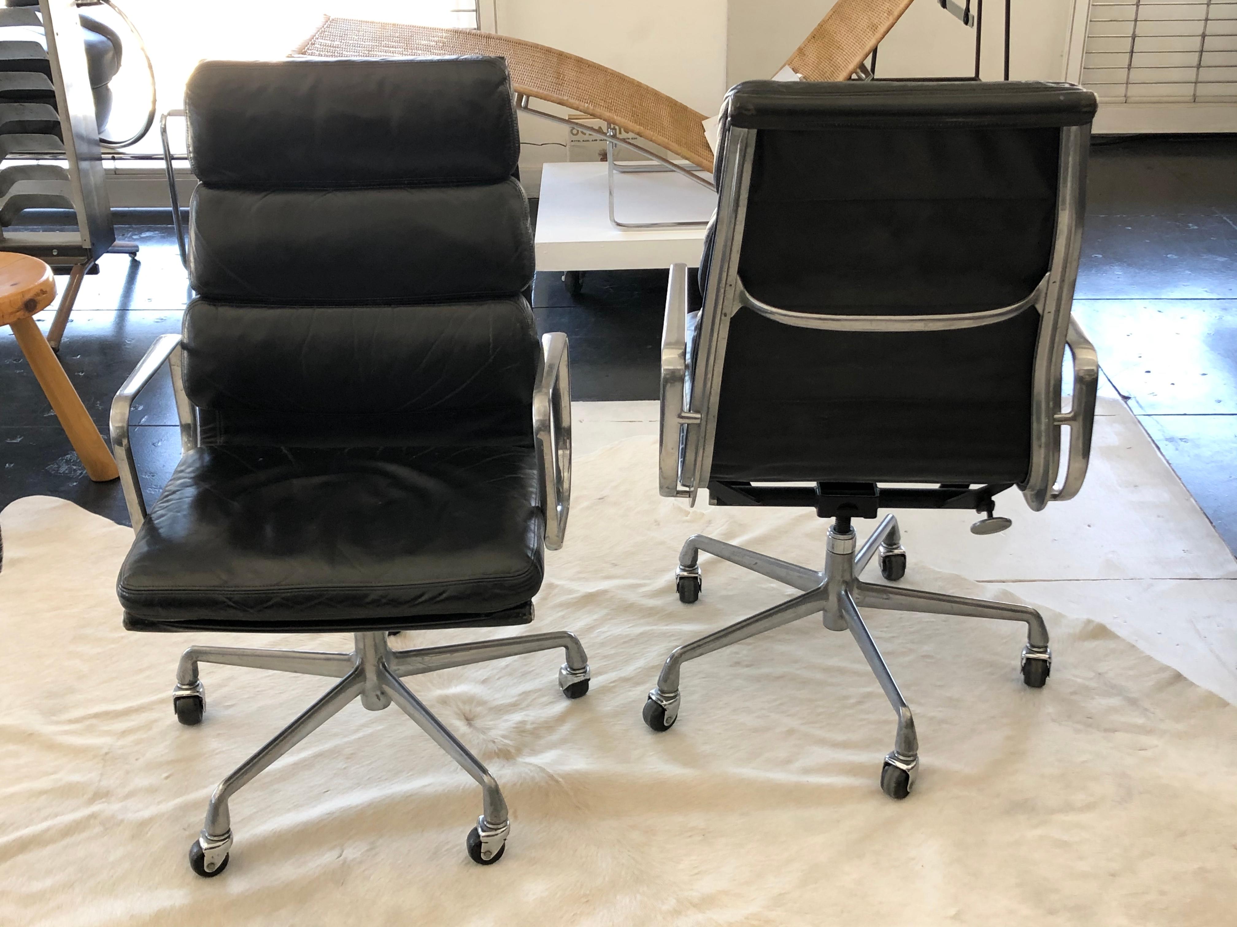 Mid-Century Modern Charles Eames for Herman Miller Executive Desk Chairs