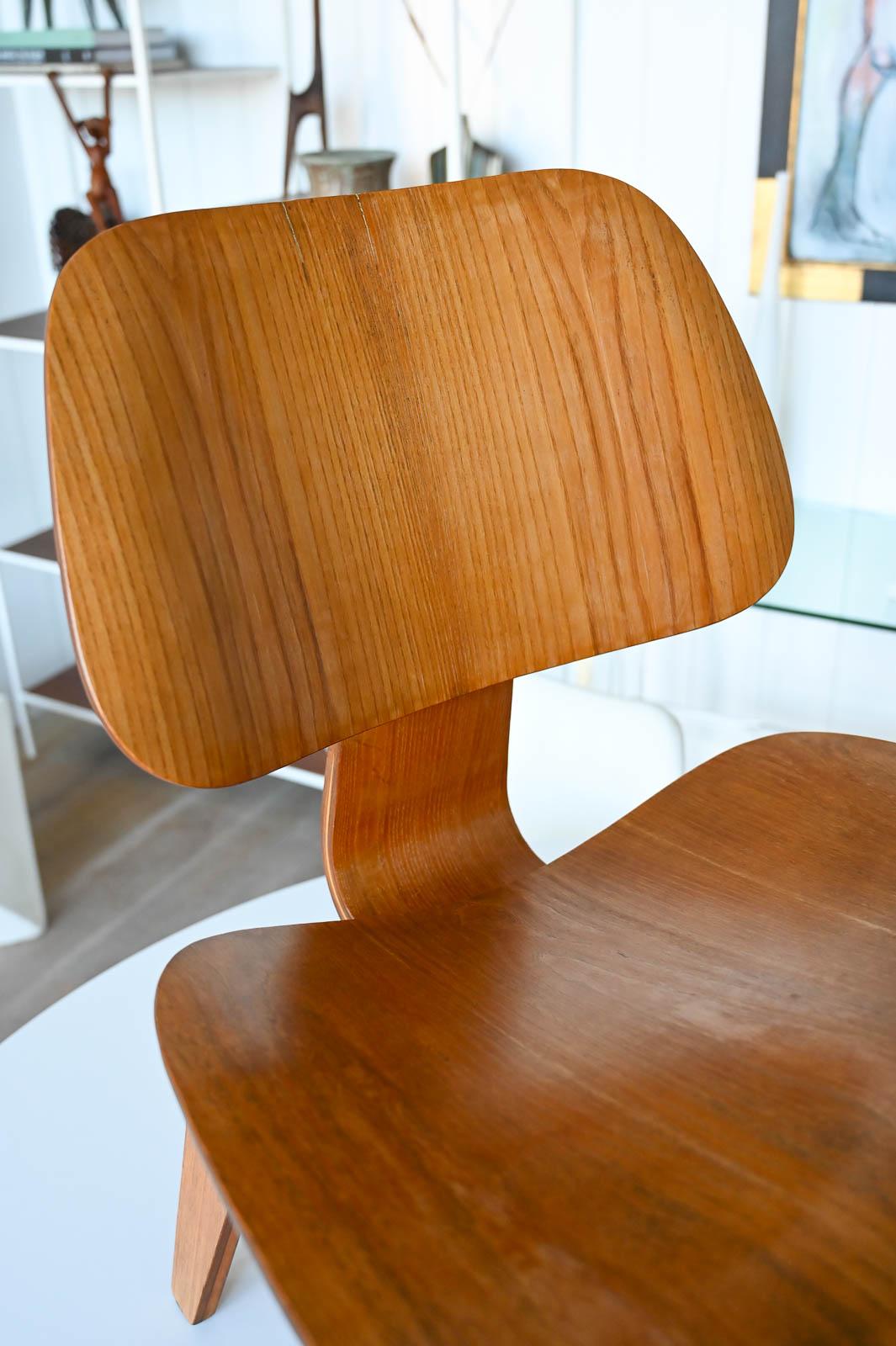 Mid-20th Century Charles Eames for Herman Miller LCW in Ash, ca. 1952