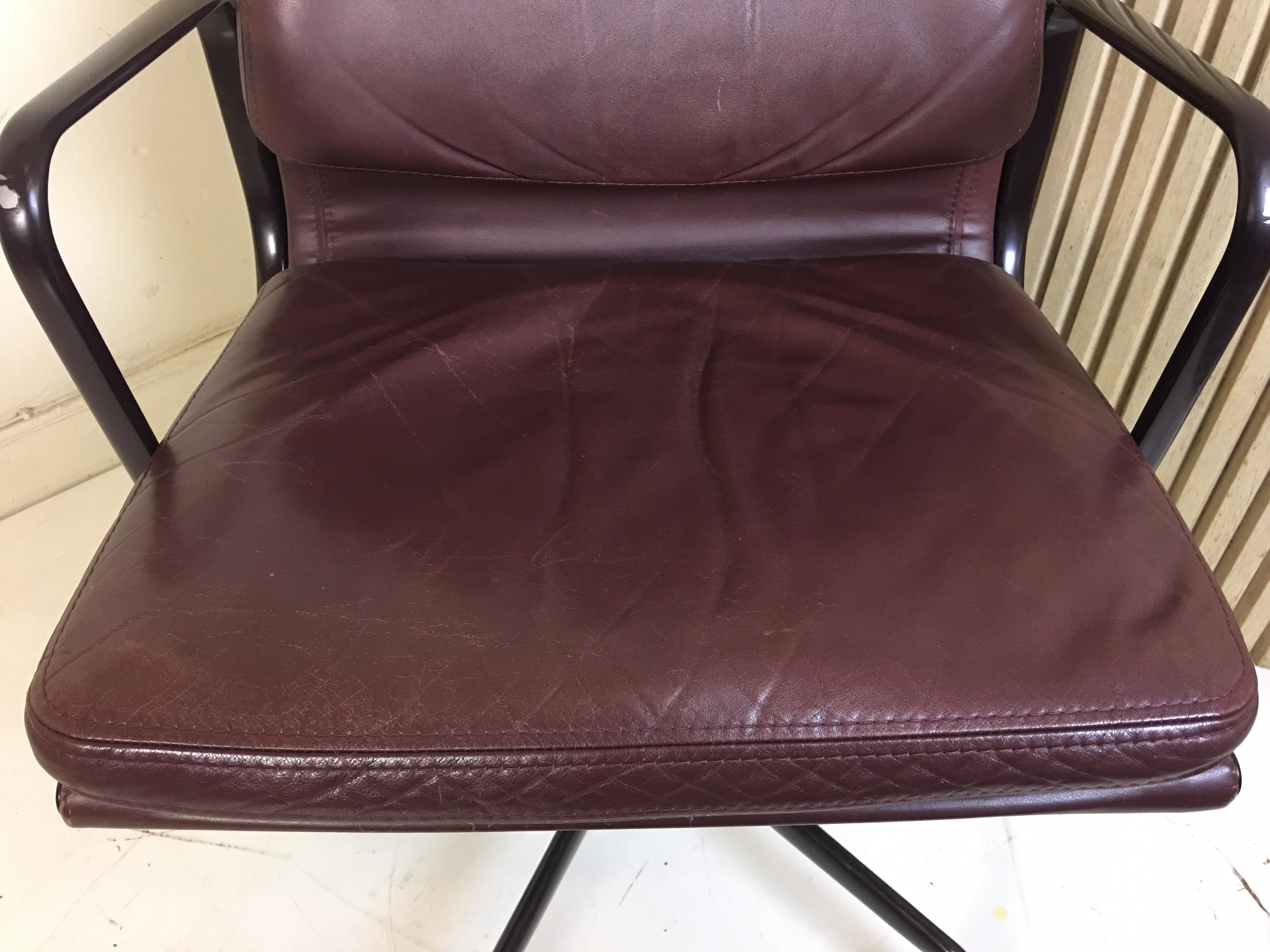 Aluminum Charles Eames for Herman Miller Leather Soft Pad Chair