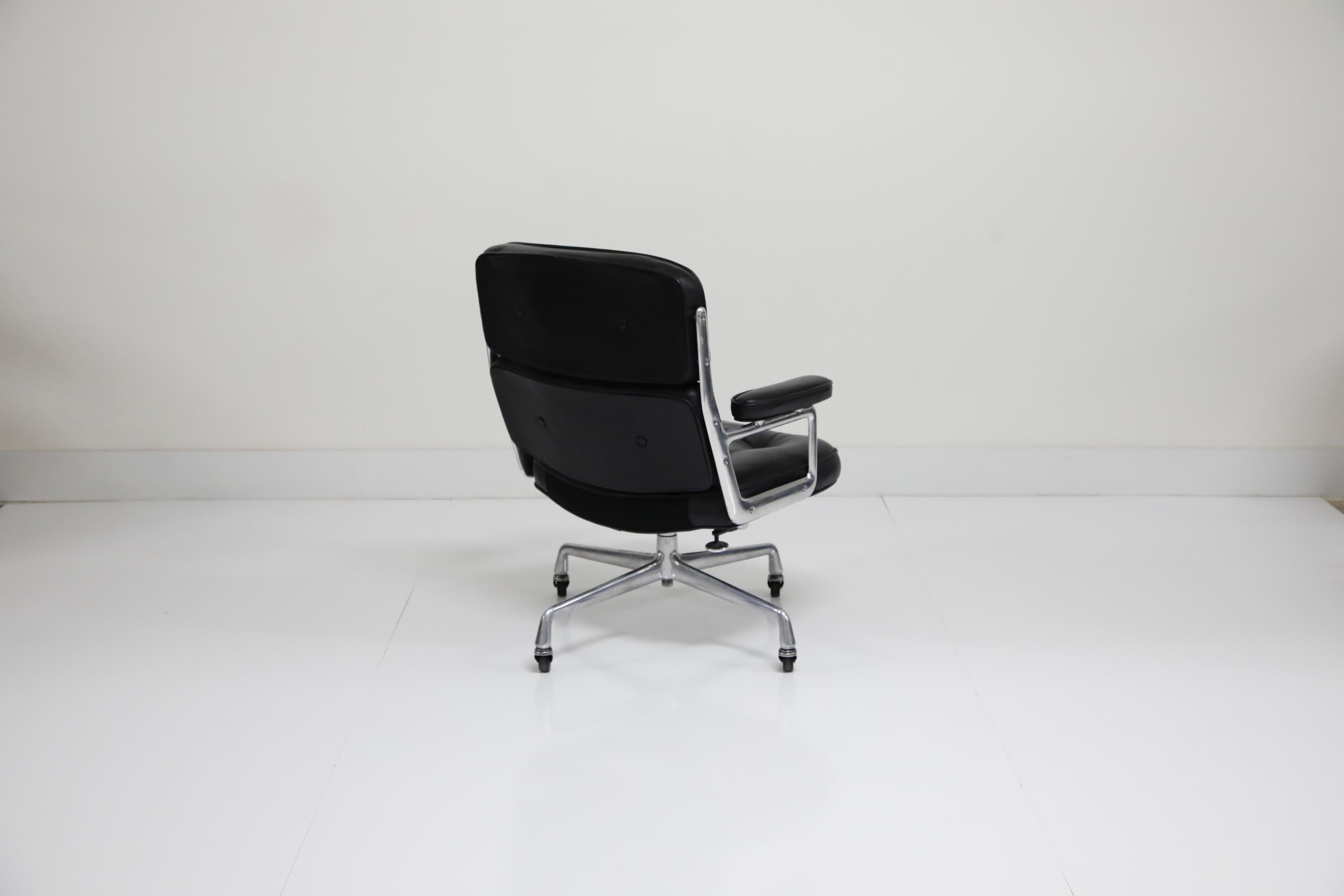 Charles Eames for Herman Miller Leather Time Life Executive Chair, 1975, Signed 3