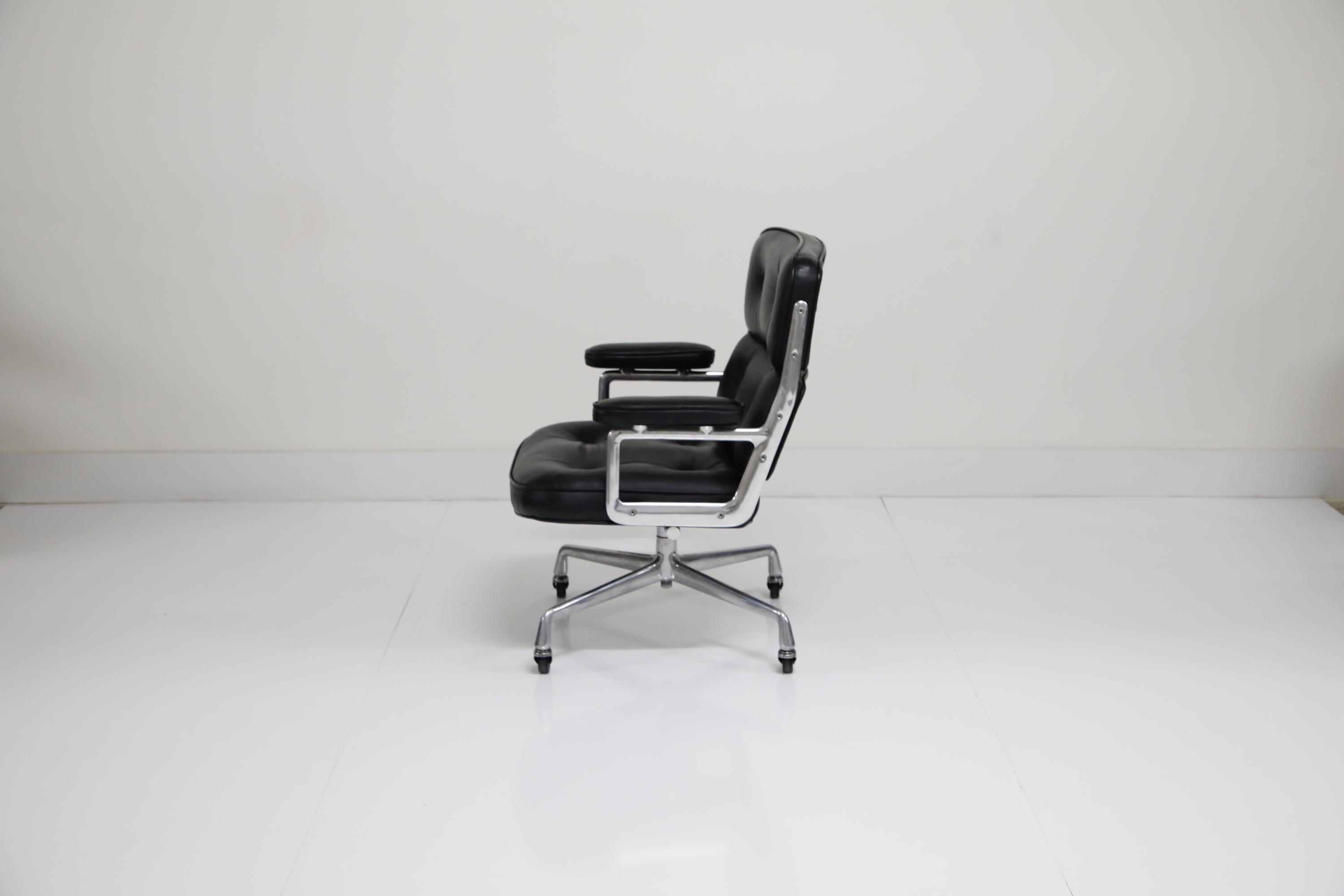 Charles Eames for Herman Miller Leather Time Life Executive Chair, 1975, Signed 2