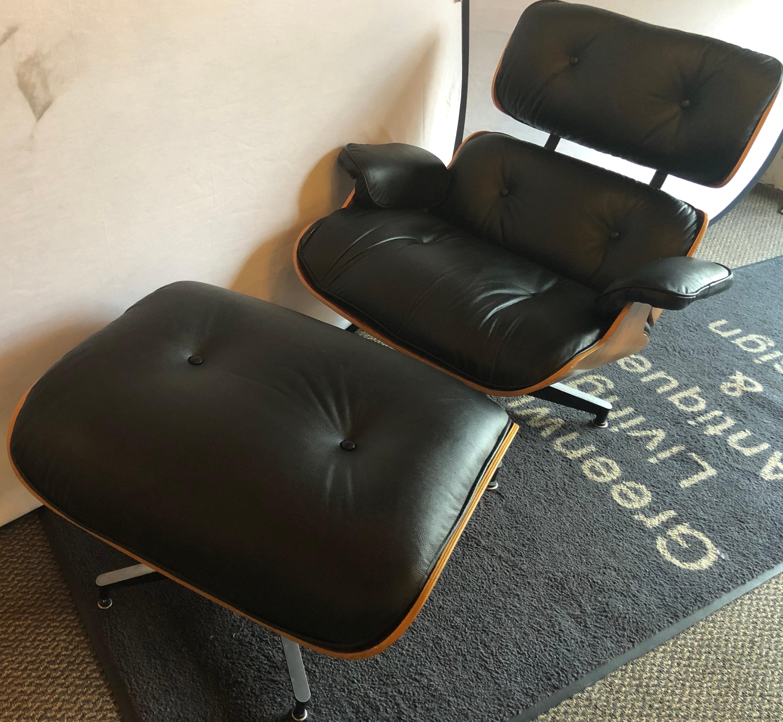 American Charles Eames for Herman Miller Lounge Chair And Ottoman New Fine Leather