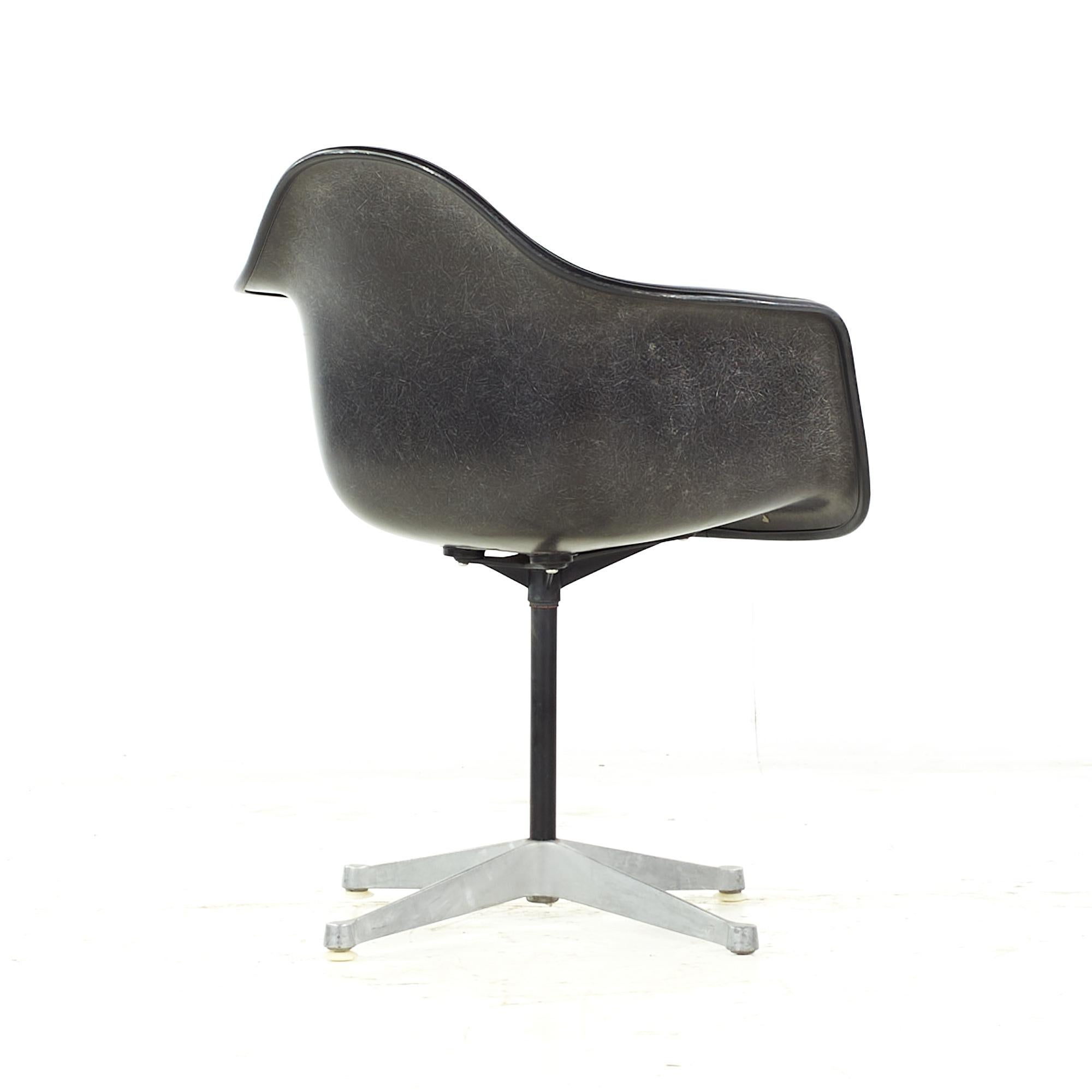 chaise de bureau coquillage