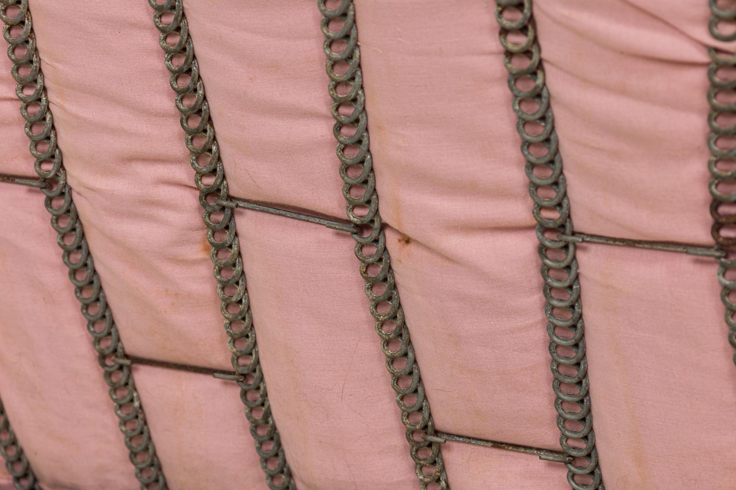 Charles Eames für Herman Miller Rotes und rosafarbenes gepolstertes Chrom ''Sofa Compact'' im Angebot 5