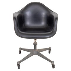 Charles Eames for Herman Miller Shell Desk Chair