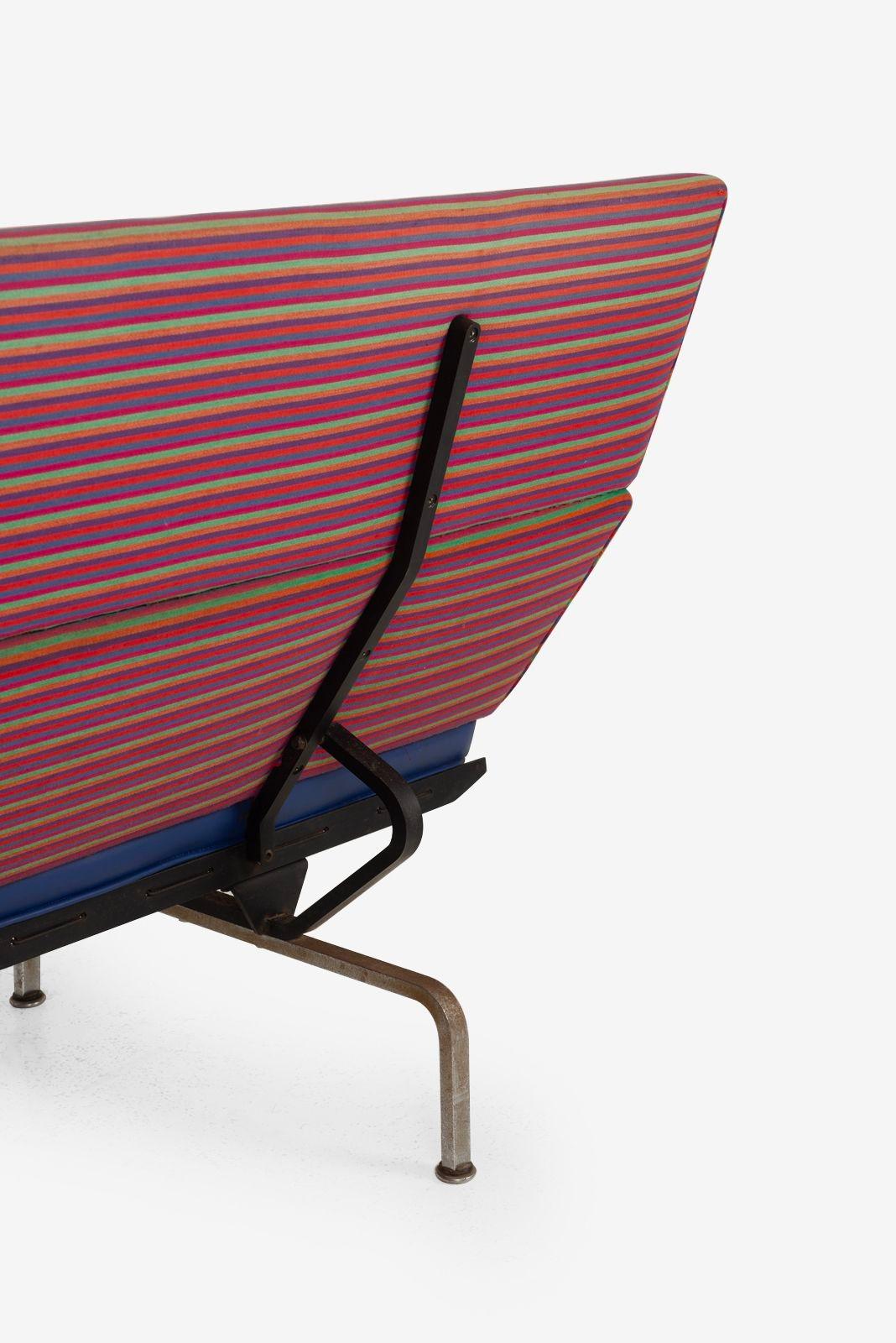 Charles Eames für Herman Miller Sofa Kompakt in Jacobs Mantelstoff von Girard im Angebot 6