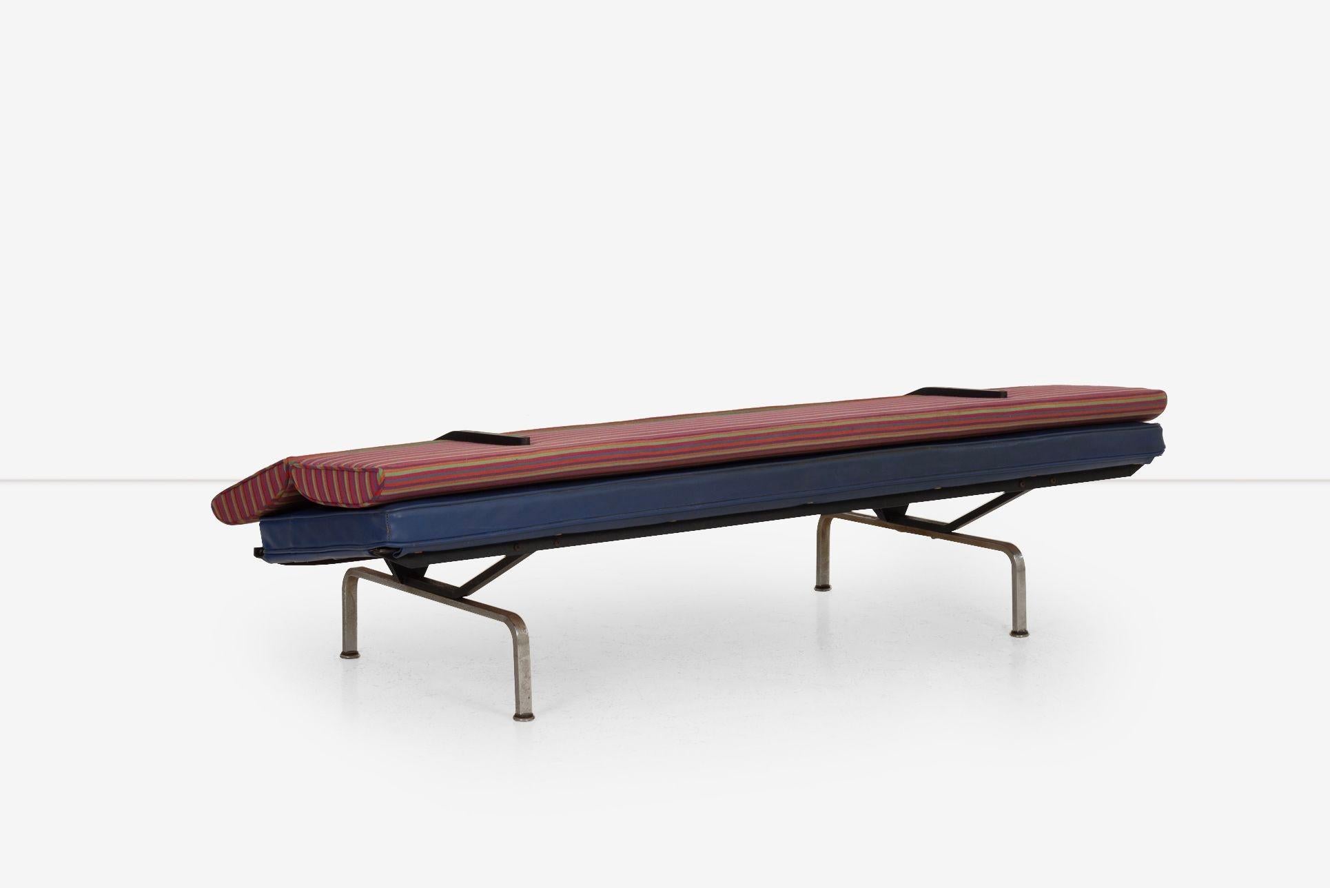 Charles Eames für Herman Miller Sofa Kompakt in Jacobs Mantelstoff von Girard (Mitte des 20. Jahrhunderts) im Angebot