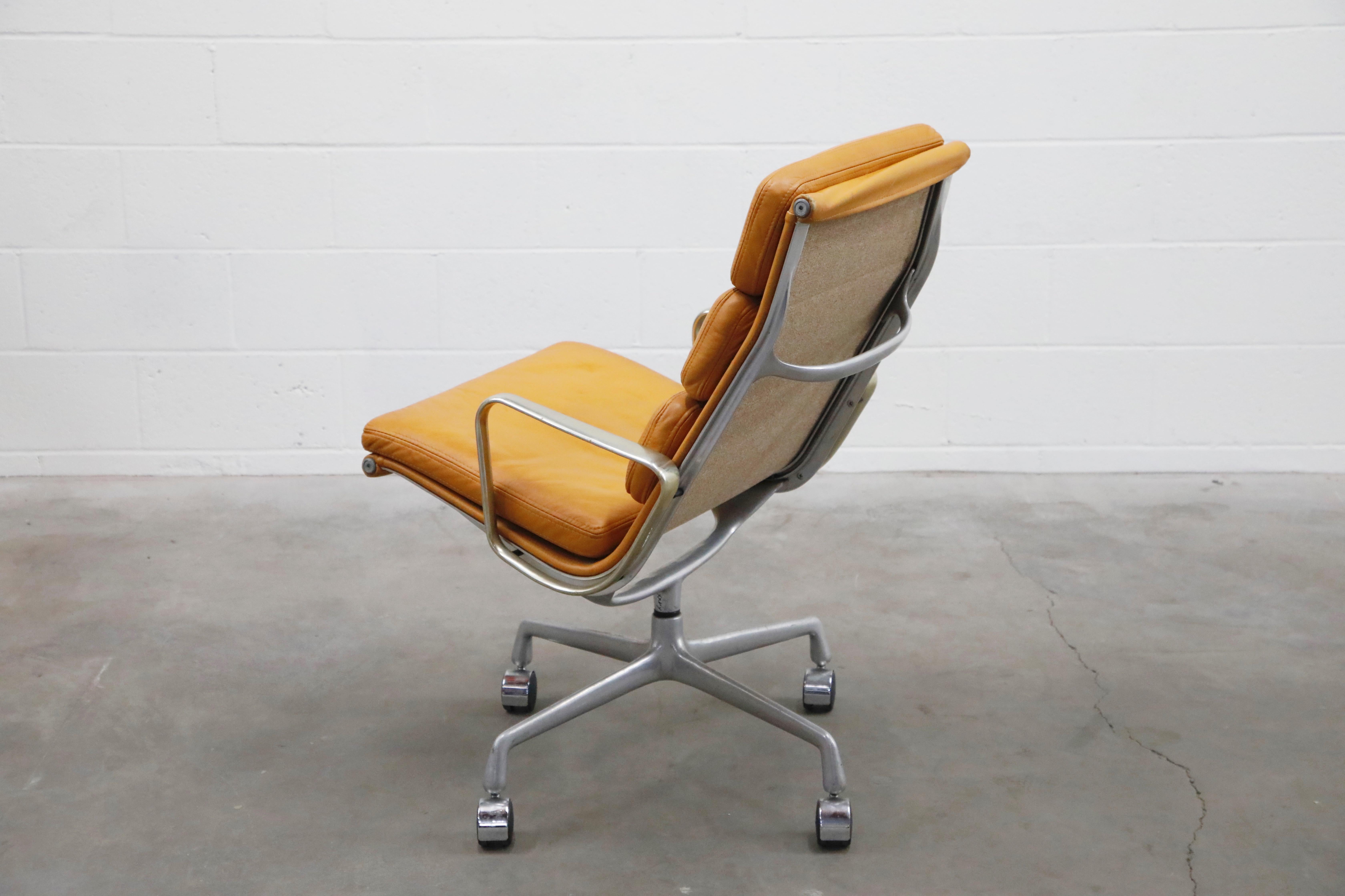 Charles Eames for Herman Miller Soft Pad Swivel Lounge Chairs, 1970s, Signed In Good Condition In Los Angeles, CA