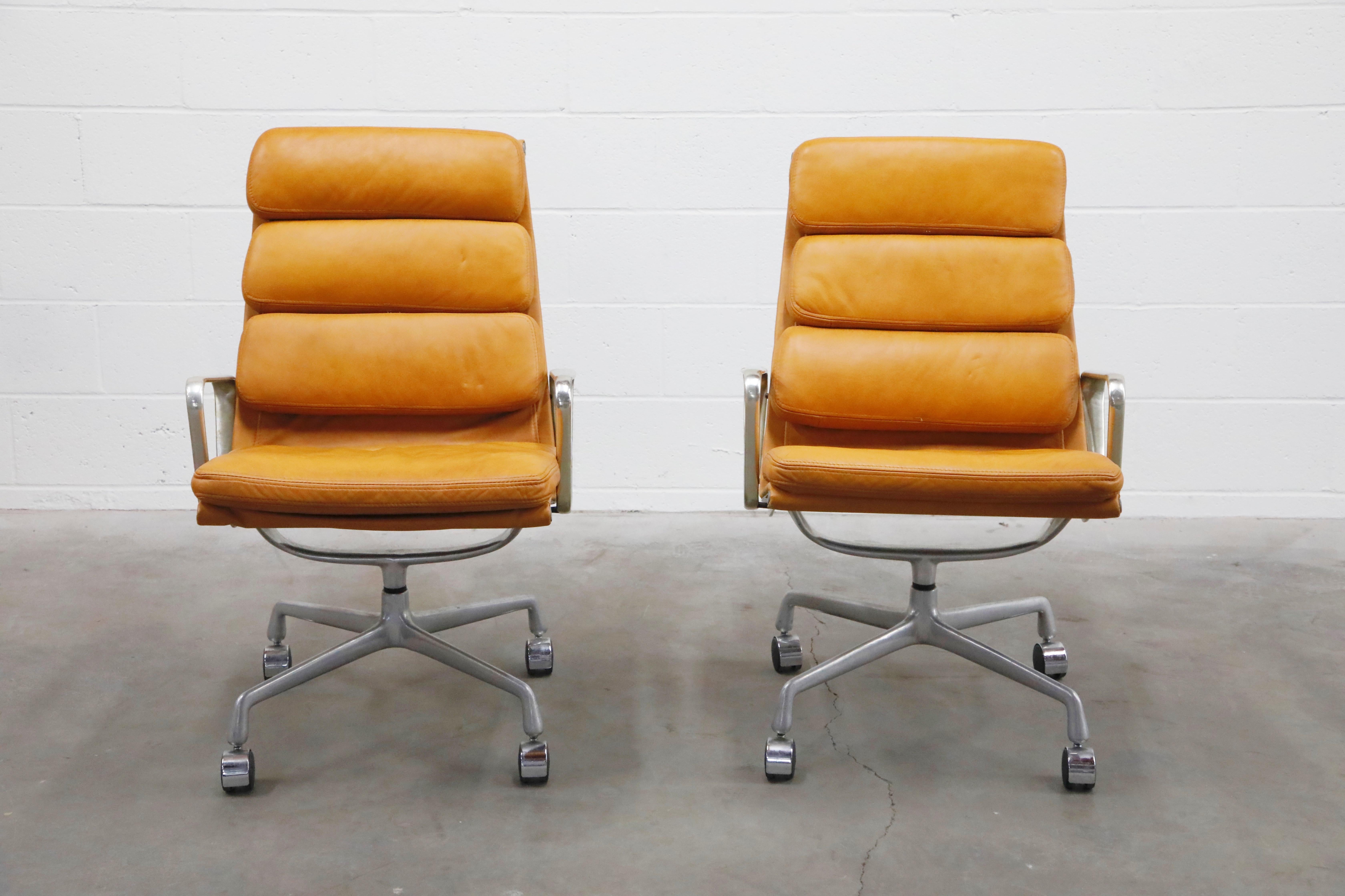 Late 20th Century Charles Eames for Herman Miller Soft Pad Swivel Lounge Chairs, 1970s, Signed