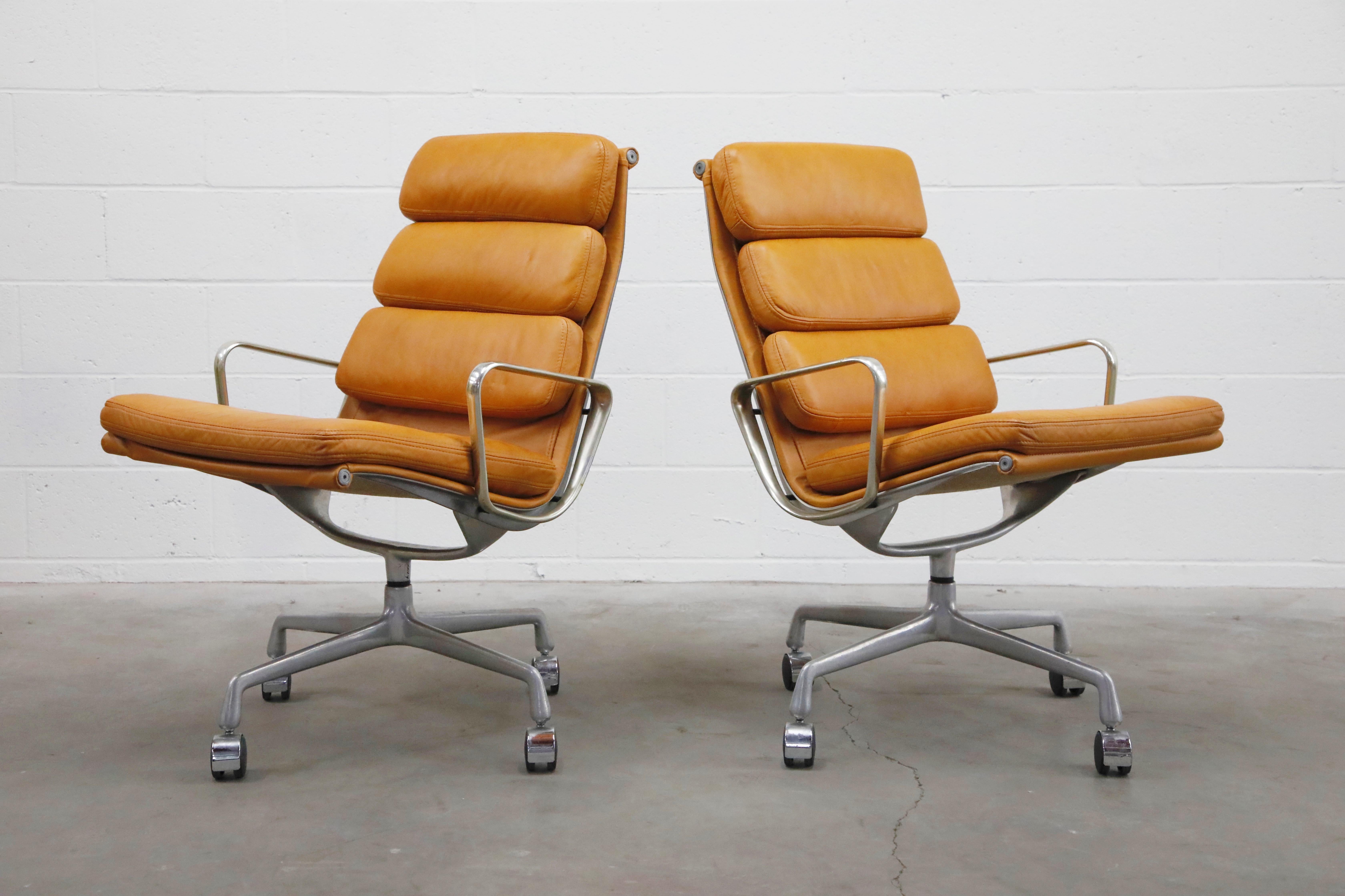 Charles Eames for Herman Miller Soft Pad Swivel Lounge Chairs, 1970s, Signed 1