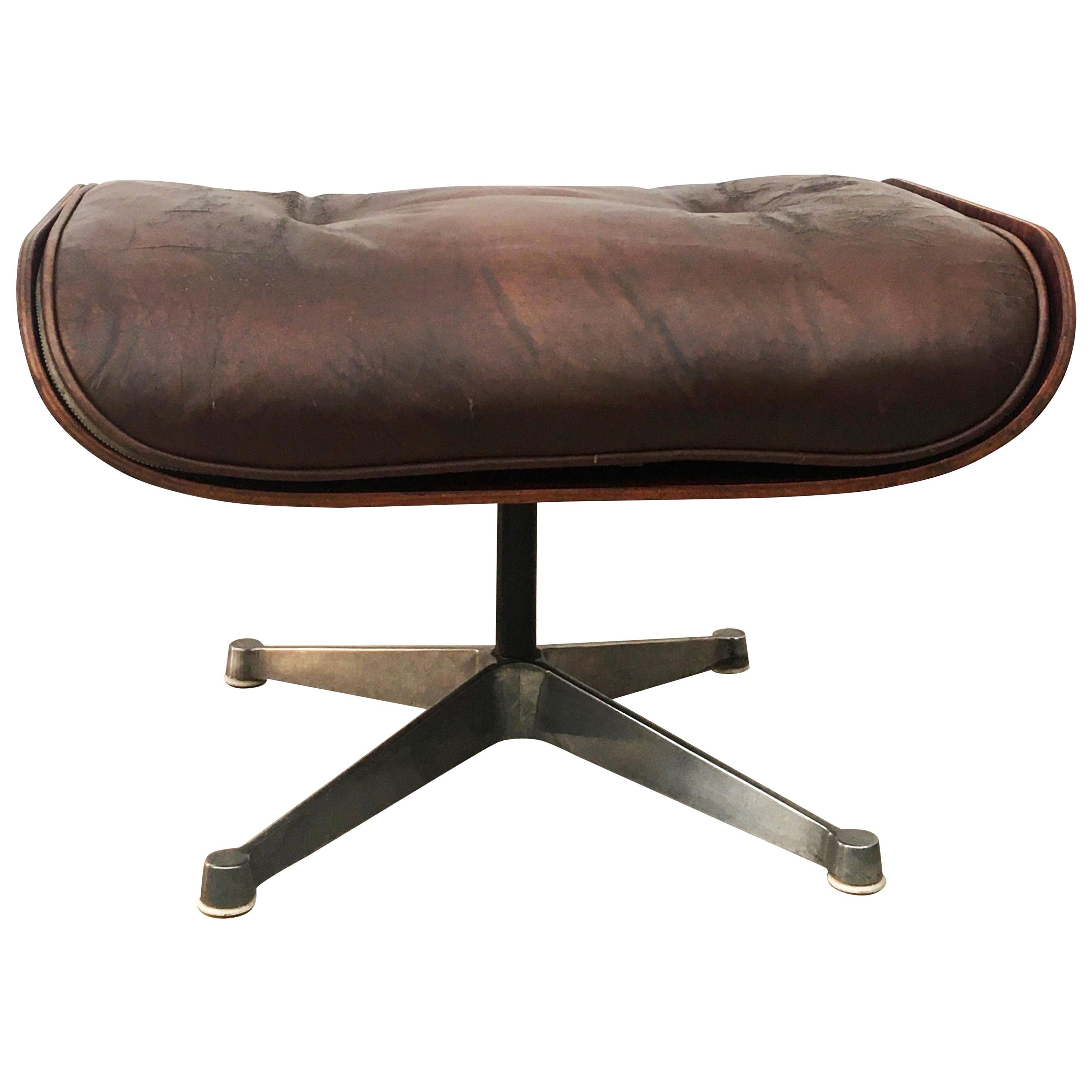 Charles Eames for Herman Miller Style Leather Ottoman