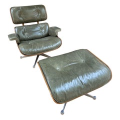 Charles Eames Green Vintage Lounge Chair & Ottoman, Italian Edition Padova, 1960