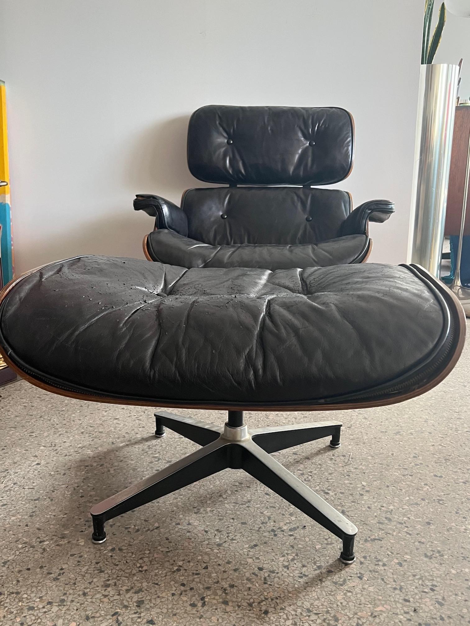 American Charles Eames Herman Miller Lounge Chair and Ottoman, 1960's