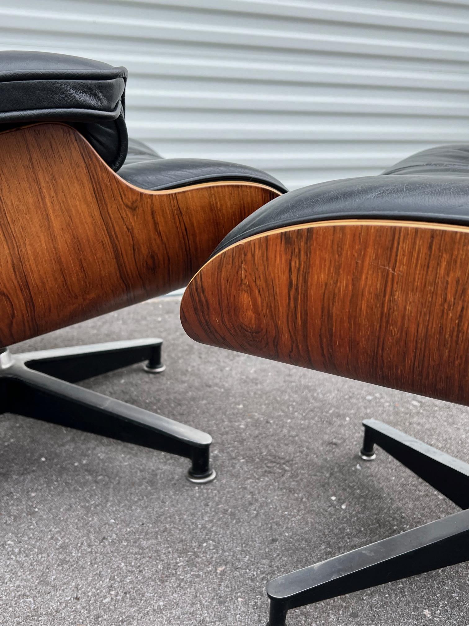Charles Eames Herman Miller Lounge Chair and Ottoman, 1976 In Good Condition In St.Petersburg, FL