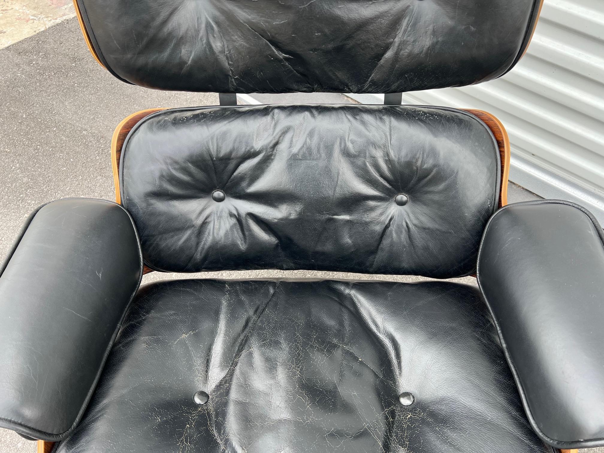 Late 20th Century Charles Eames Herman Miller Lounge Chair and Ottoman, 1976