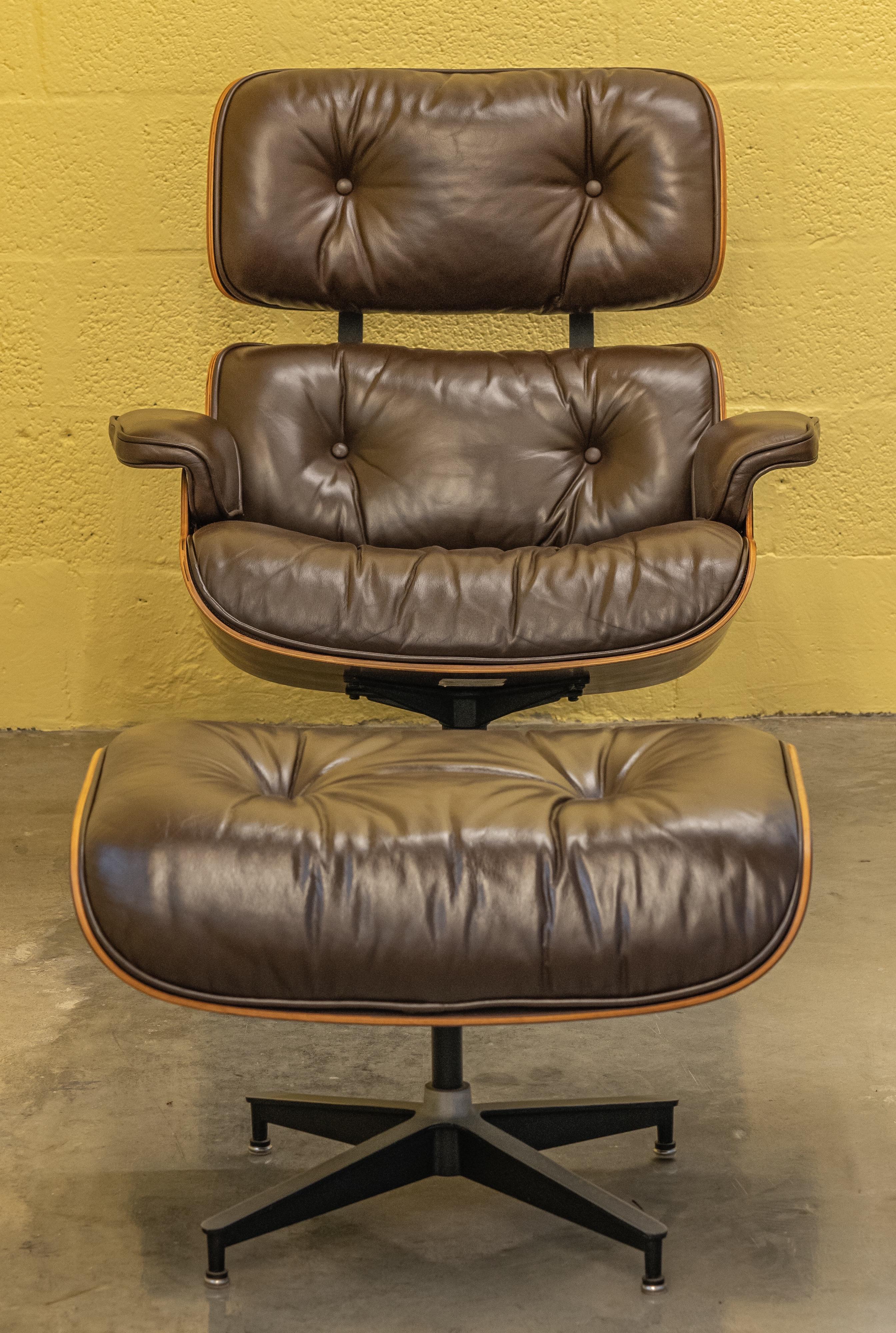 American Charles Eames Herman Miller Lounge Chair and Ottoman, 1980