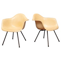 Vintage Charles Eames MAX Armshell Lounge Chairs