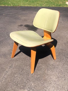 Charles Eames Leather LCW for Herman Miller, 1953