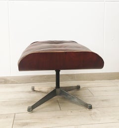 Charles Eames for Herman Miller Style Leather Ottoman