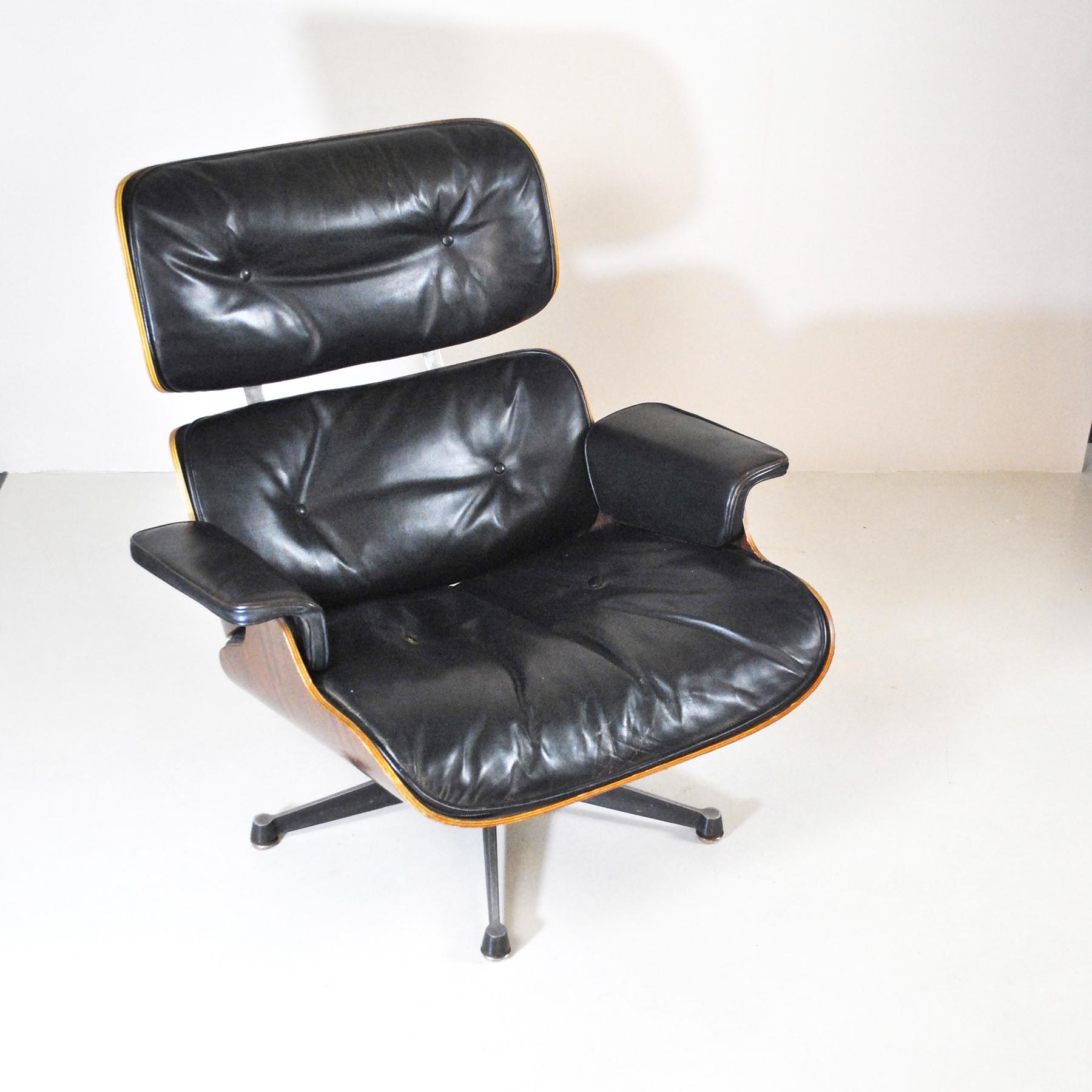 Charles Eames Lounge Chair and Ottomana for Herman Miller 6