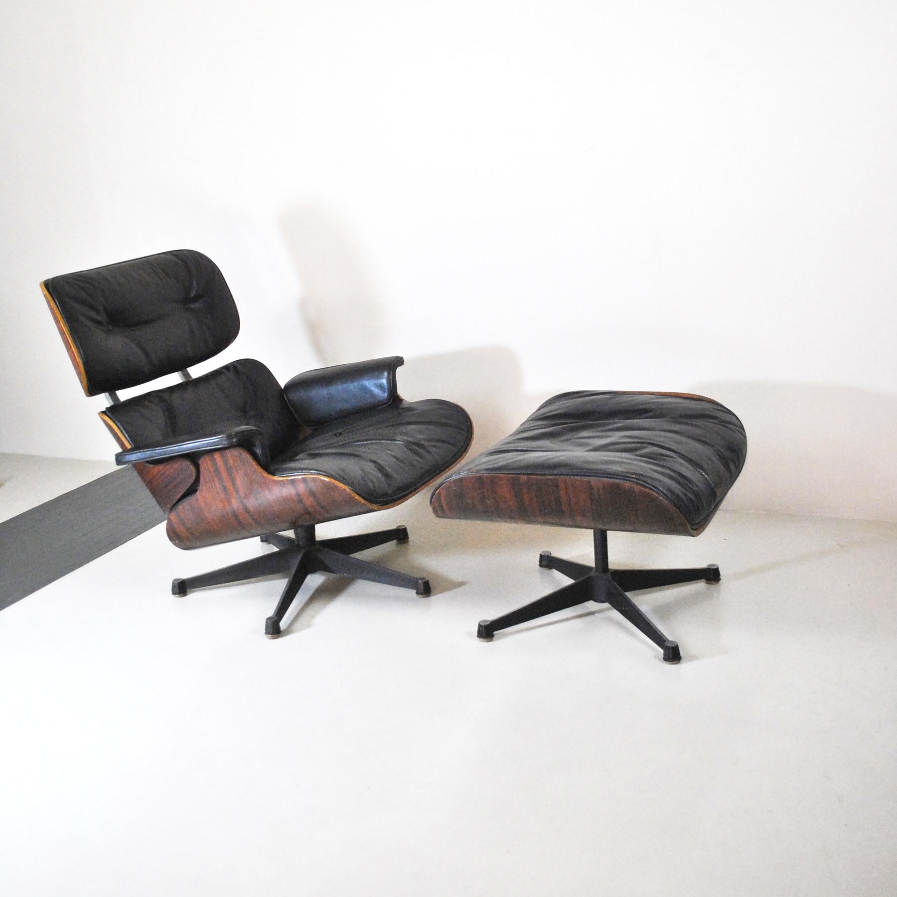 Leather Charles Eames Lounge Chair and Ottomana for Herman Miller