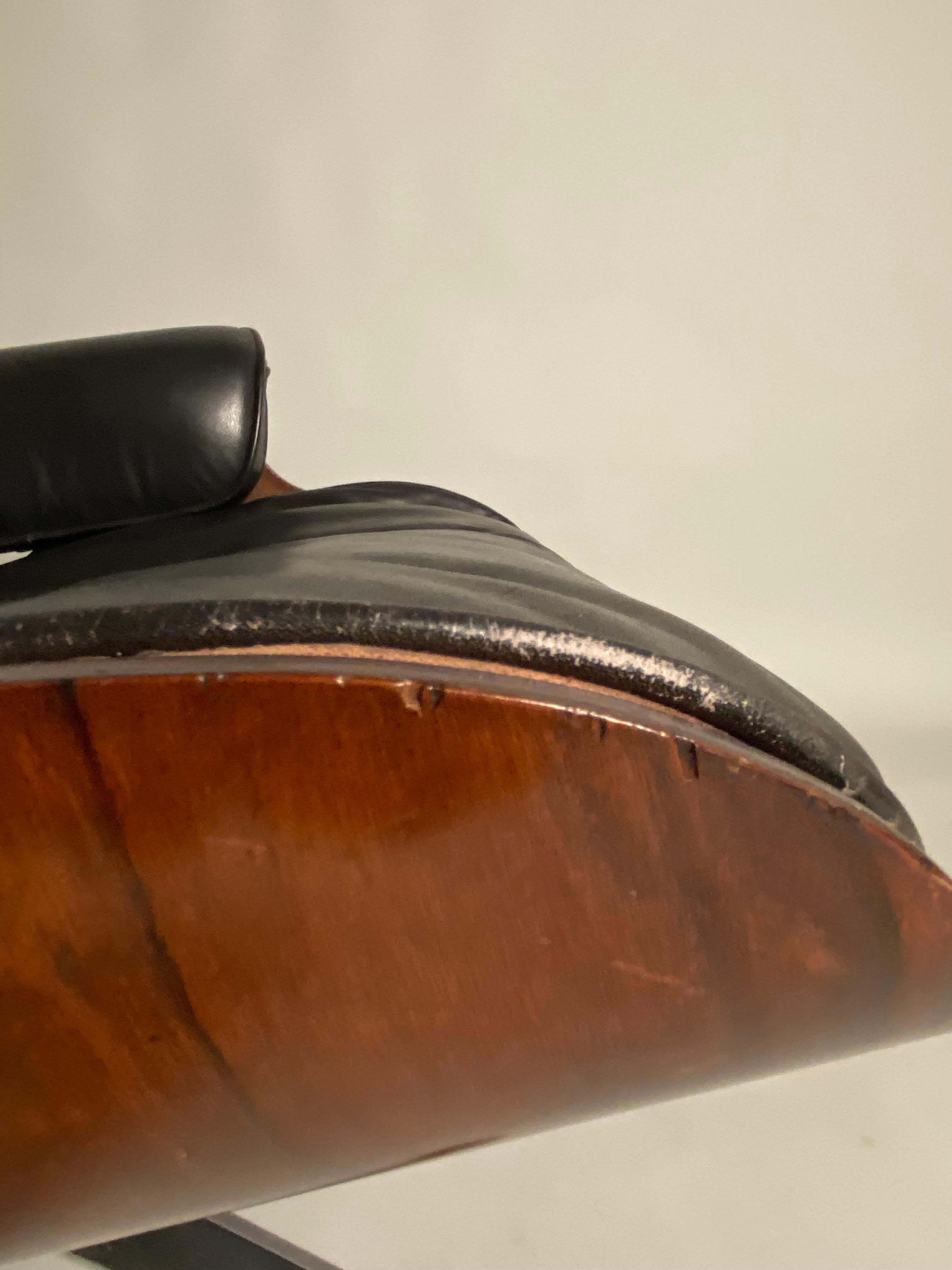 Charles Eames, chaise longue en cuir noir par Herman Miller  en vente 4