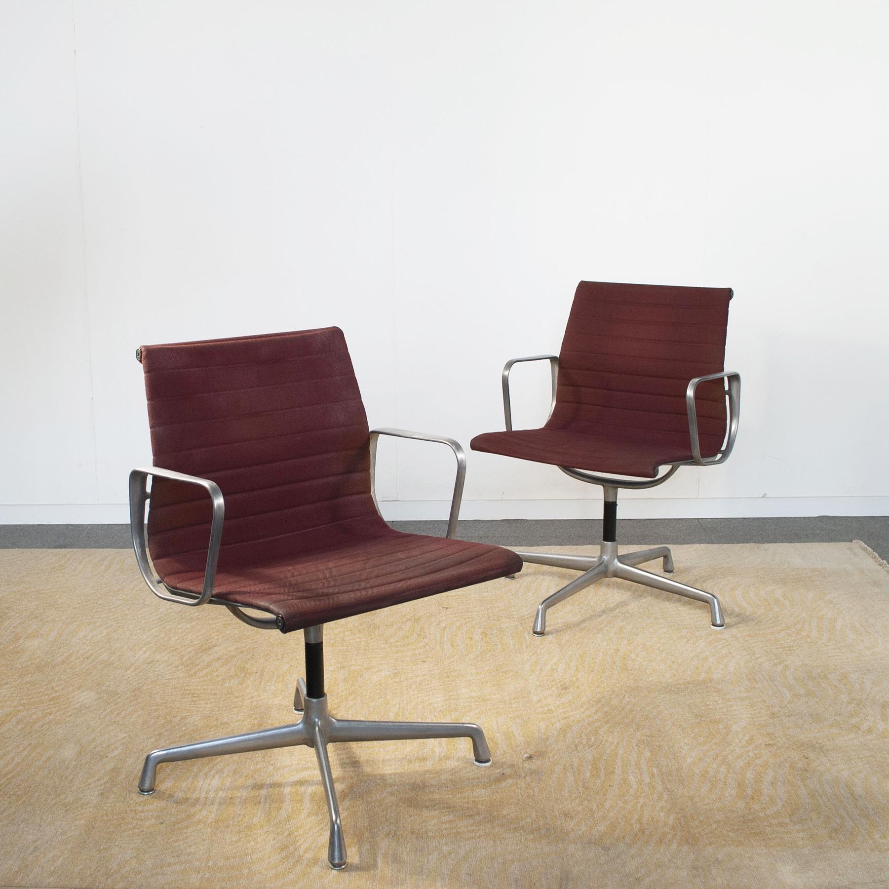 Charles Eames Lounge Chairs for Herman Miller For Sale 2