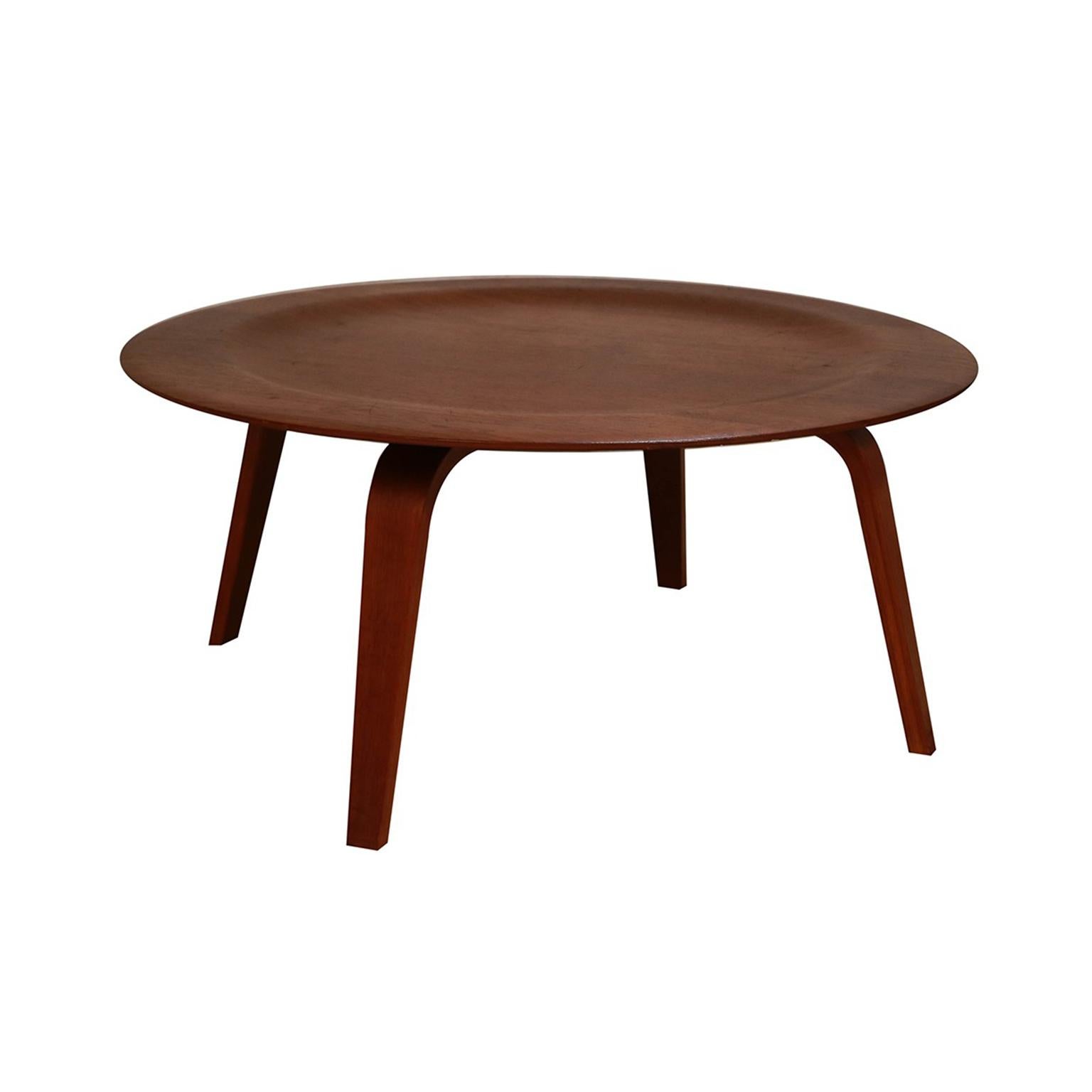 Charles Eames Molded Plywood CTW Coffee Table for Herman Miller 2