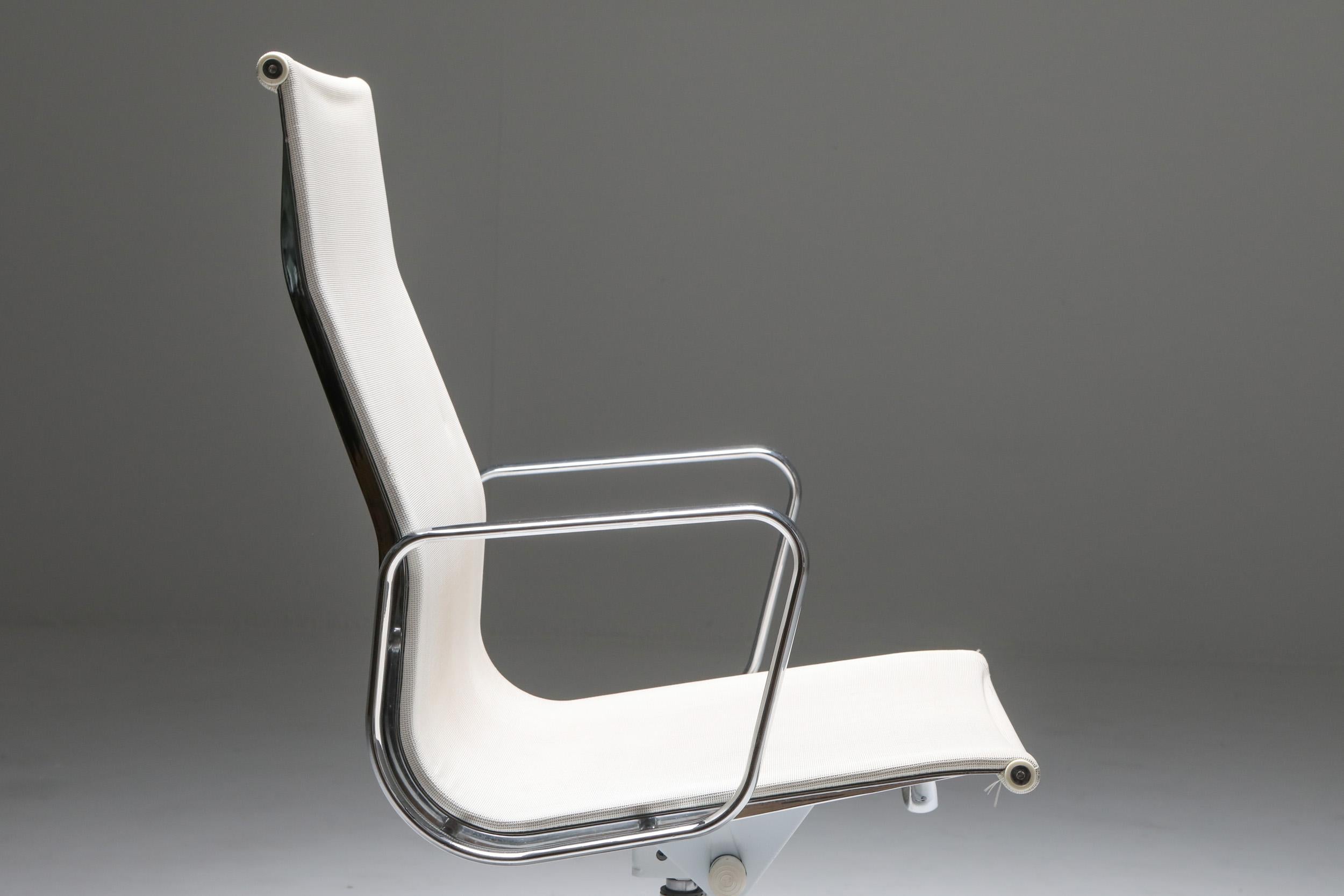 Charles Eames Office Chair 7