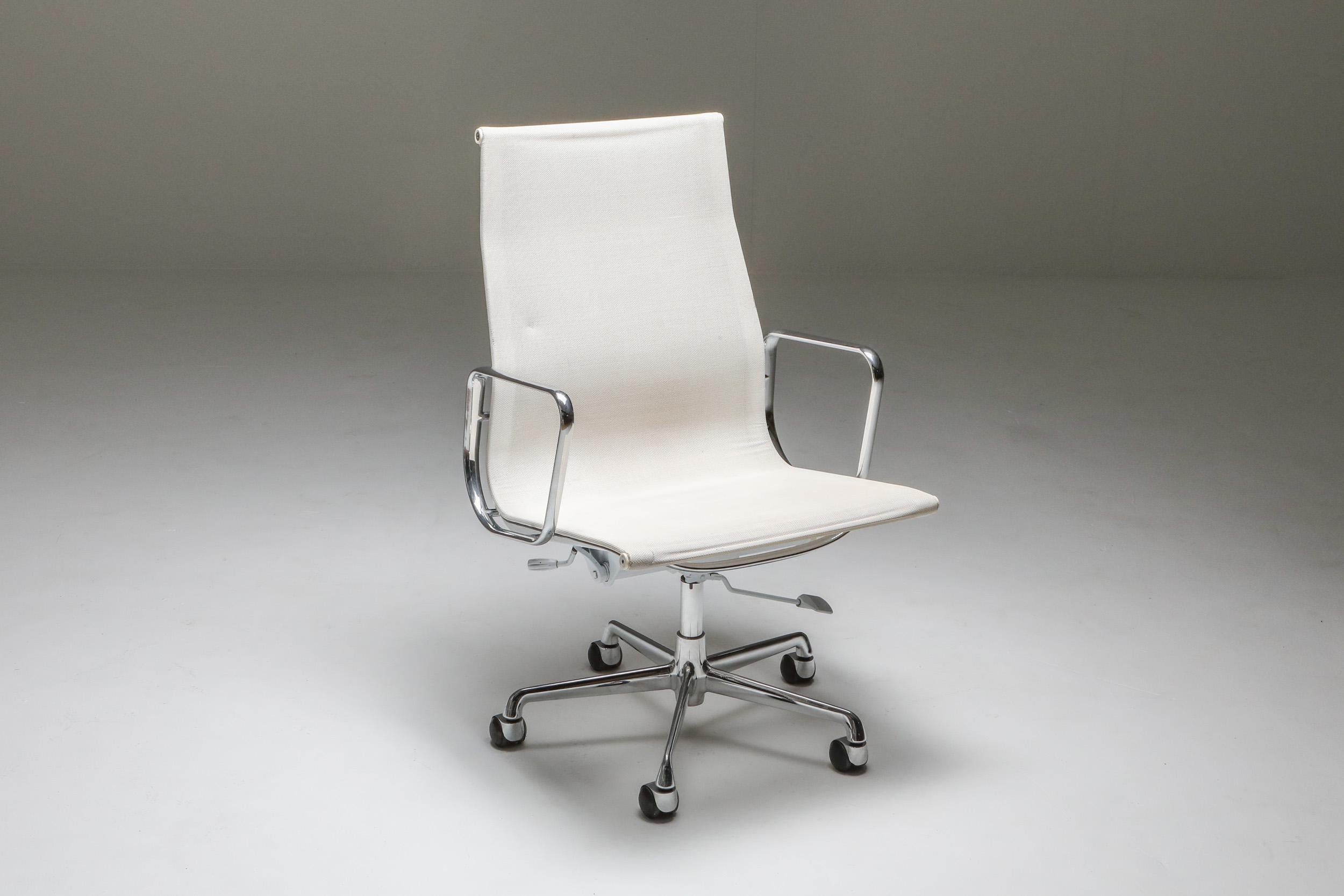 Charles Eames Office Chair 2