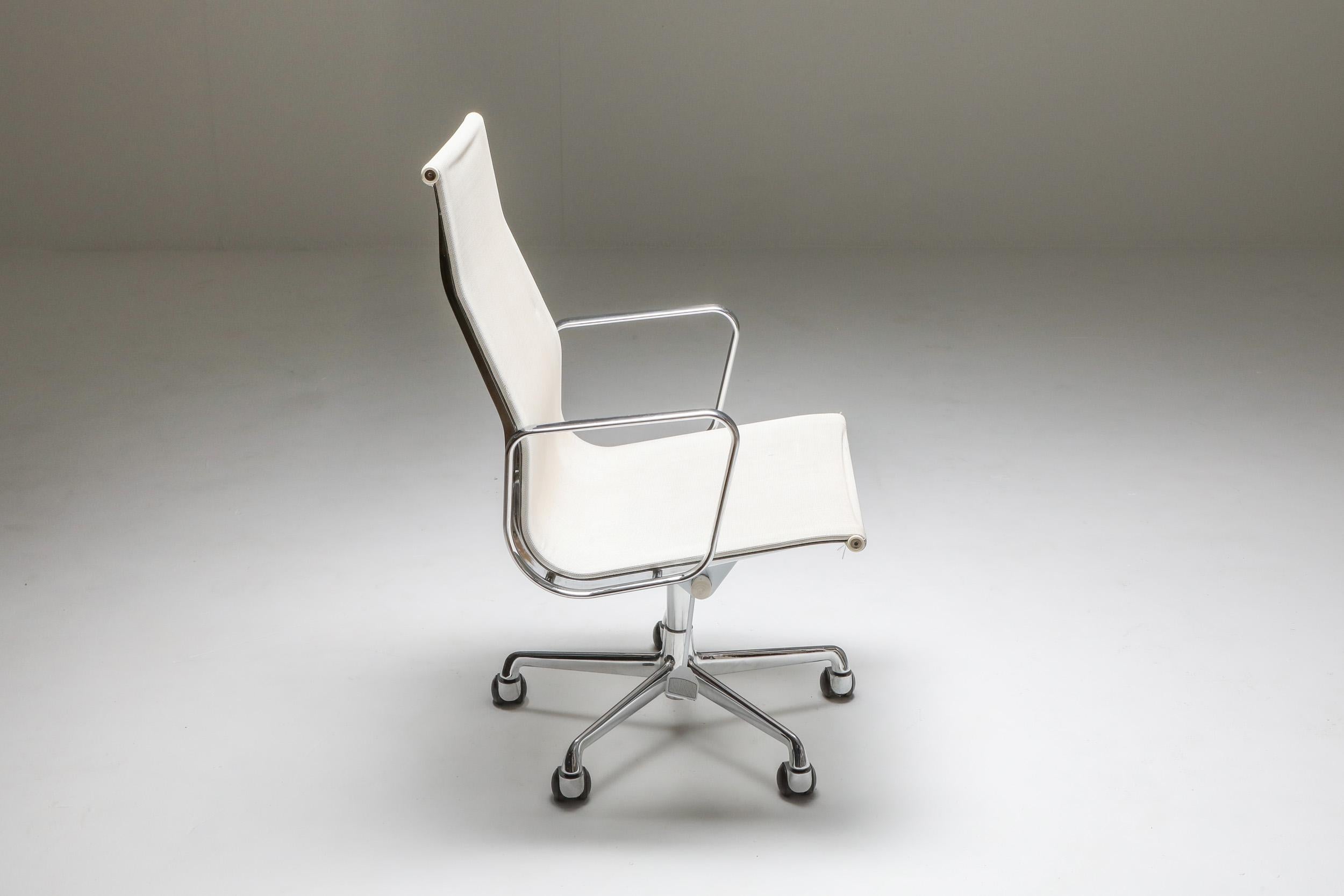 Charles Eames Office Chair 4