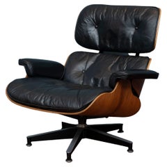Charles Eames Rosewood 670 Lounge Chair for Herman Miller