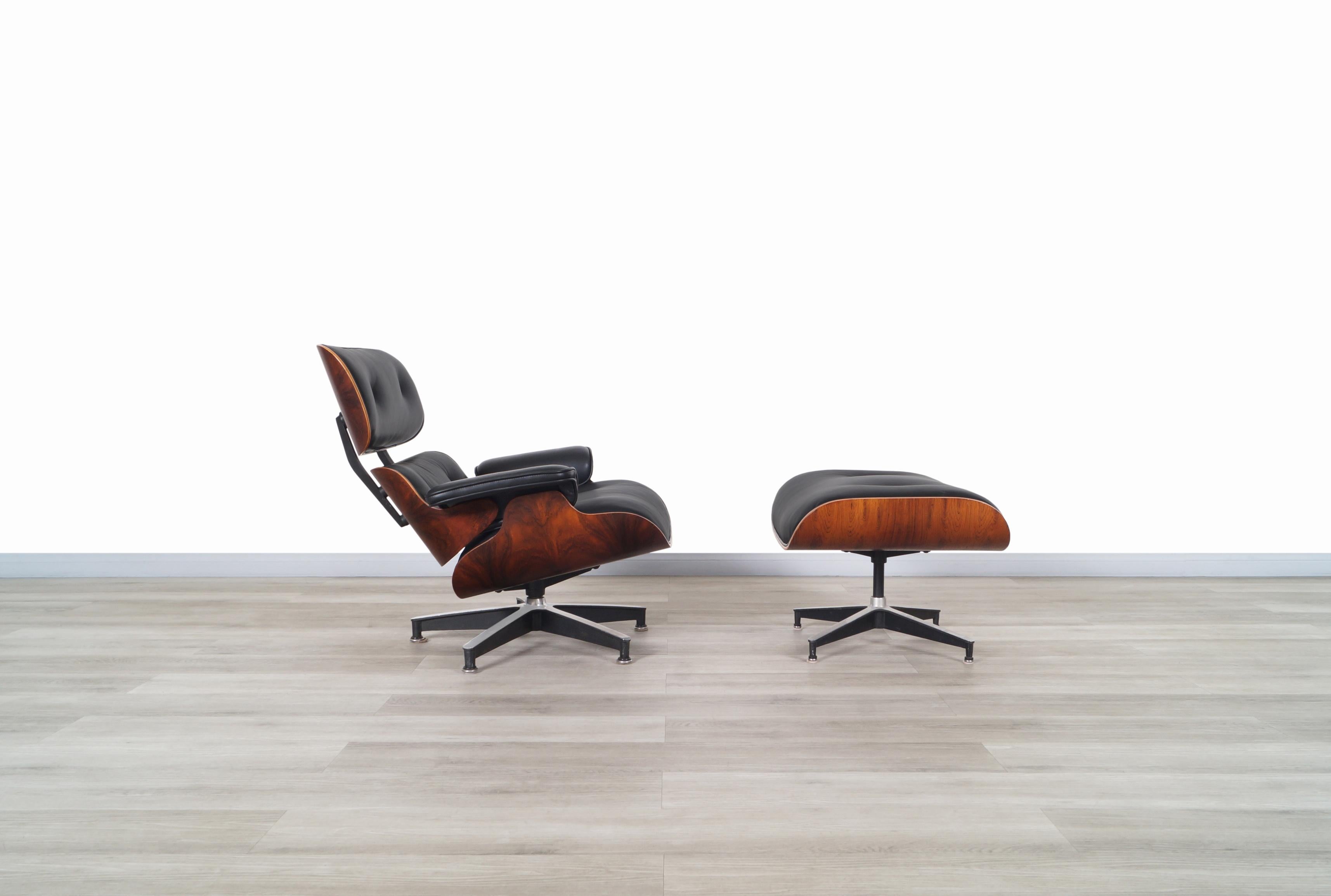 American Charles Eames Rosewood Lounge Chair and Ottoman by Herman Miller