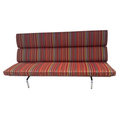 Charles Eames Sofa Compact