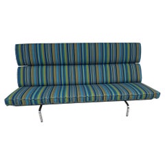 Charles Eames Sofa Compact