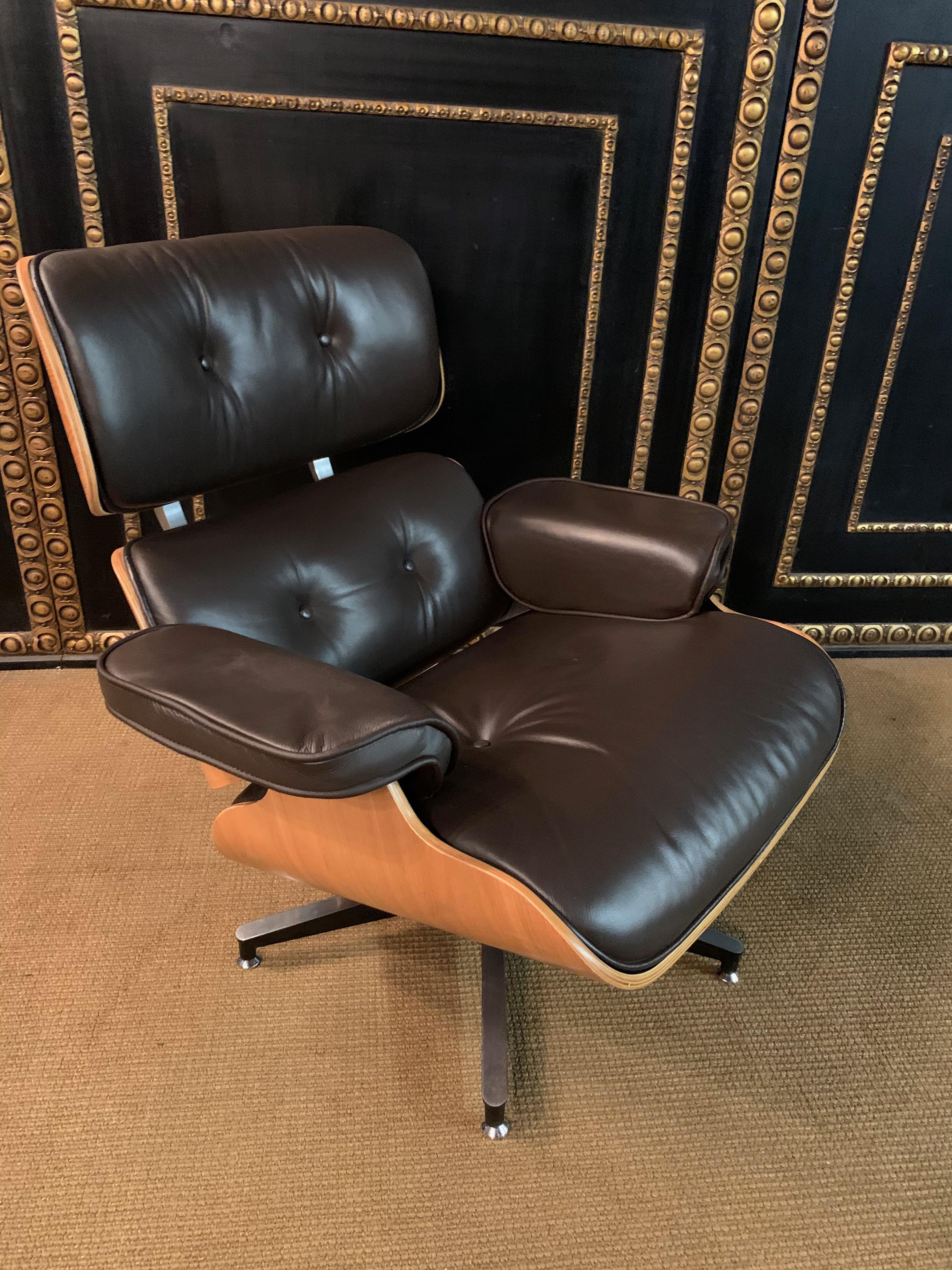 Charles Eames Style Lounge Chair with Ottoman real Leather 5