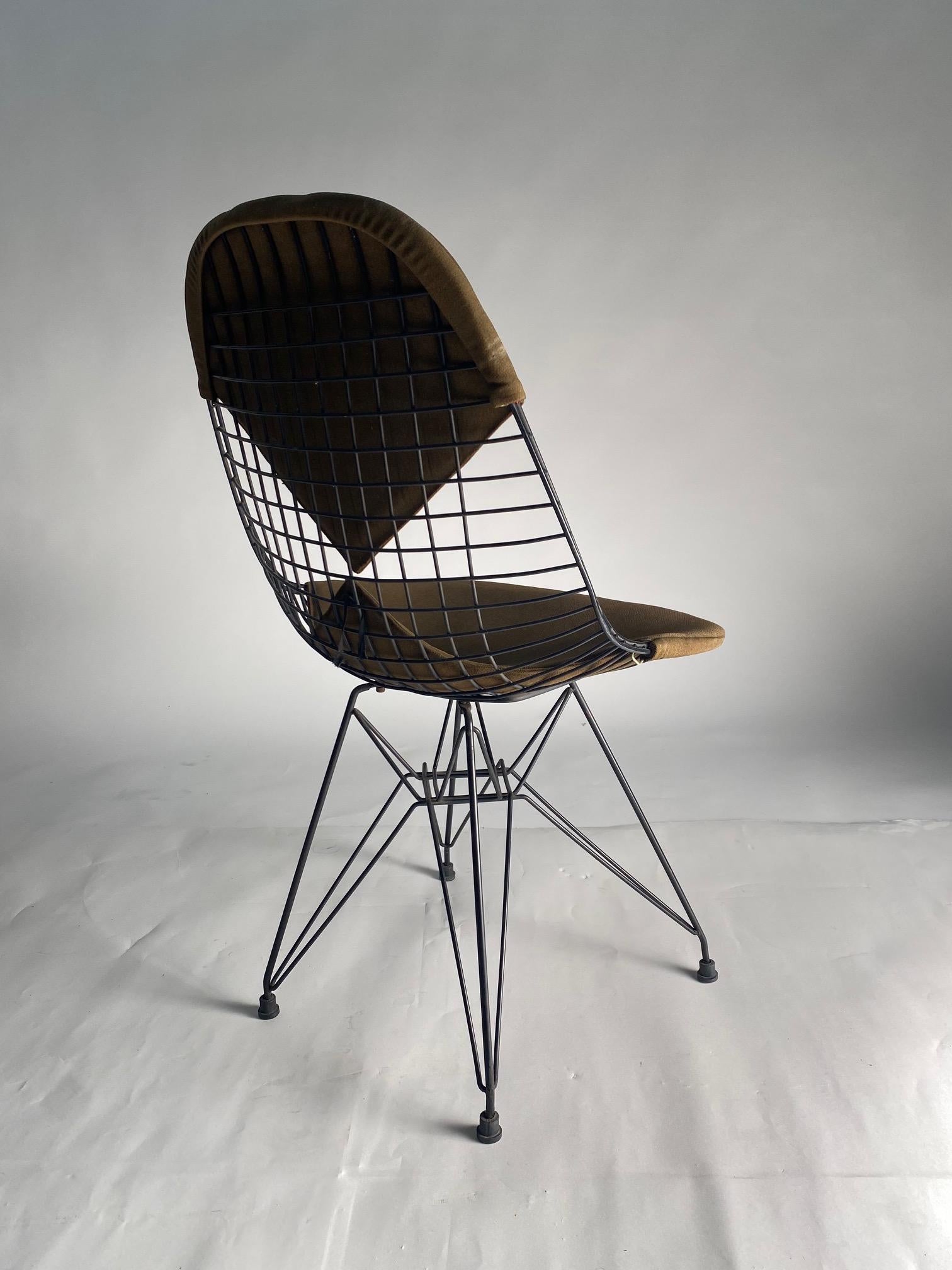 American Charles Eames Wire Chairs with Bikini Cover on Eiffel Base's (Old Edition) For Sale