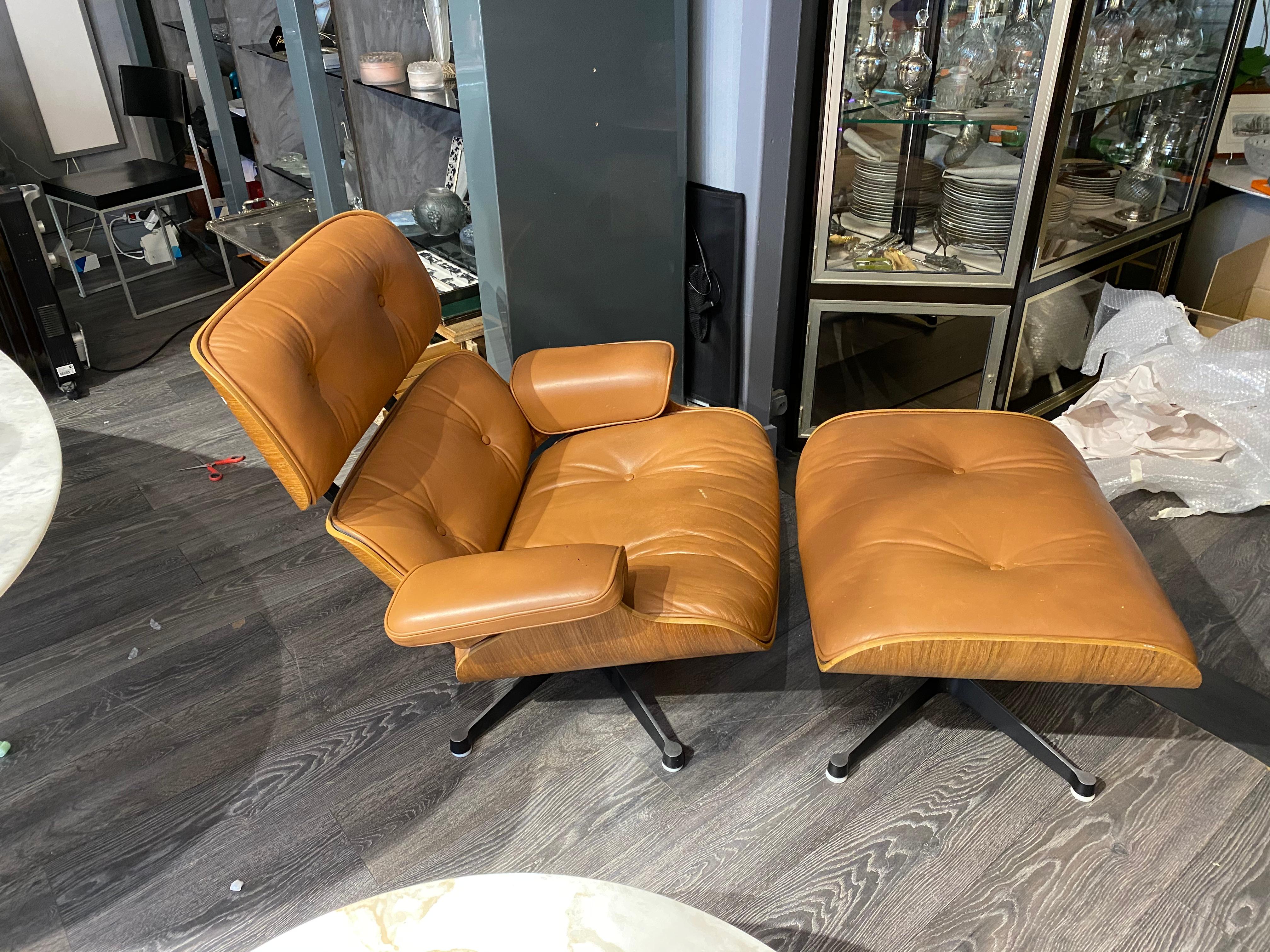 Late 20th Century Charles et Ray Eames & Mobilier International Lounge Chair and Ottoman