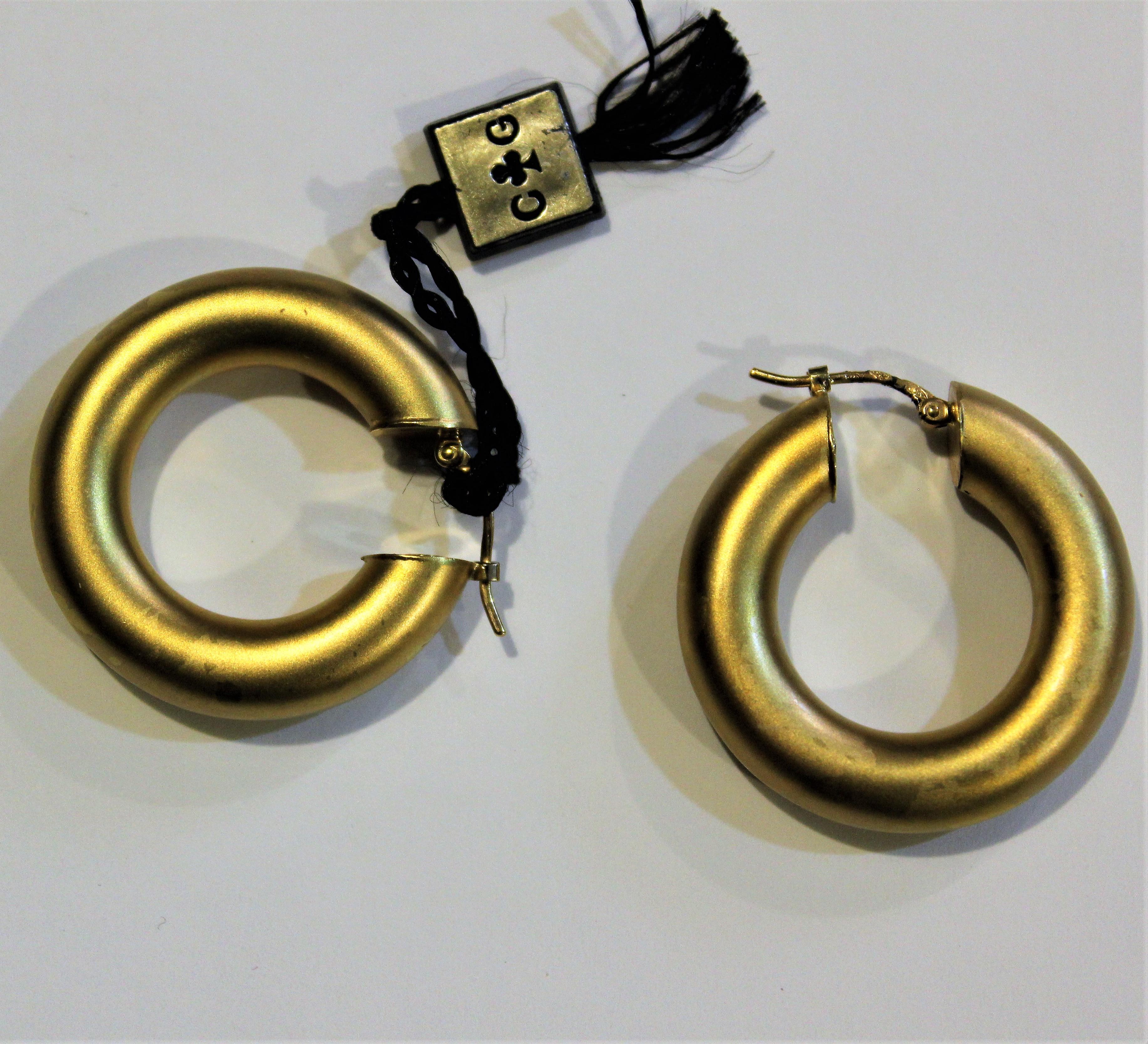 Charles Garnier Paris, 18 Karat Yellow Gold Hoop Earrings, circa 1980 NOS 1